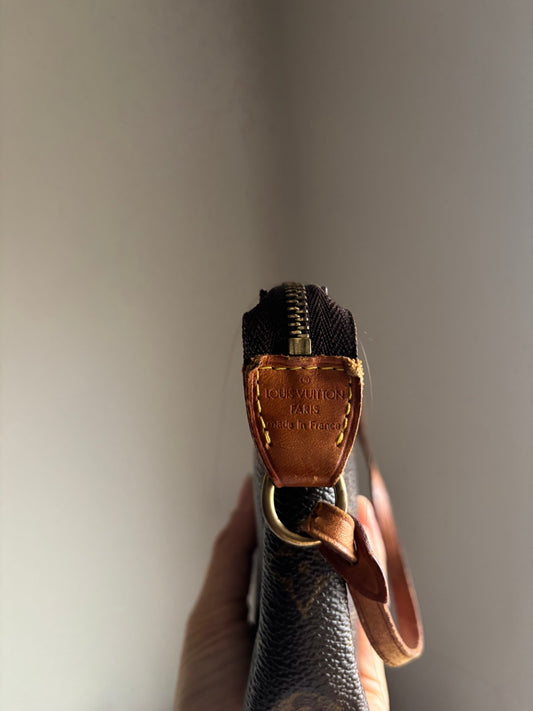 Monogram Pochette Accessoires