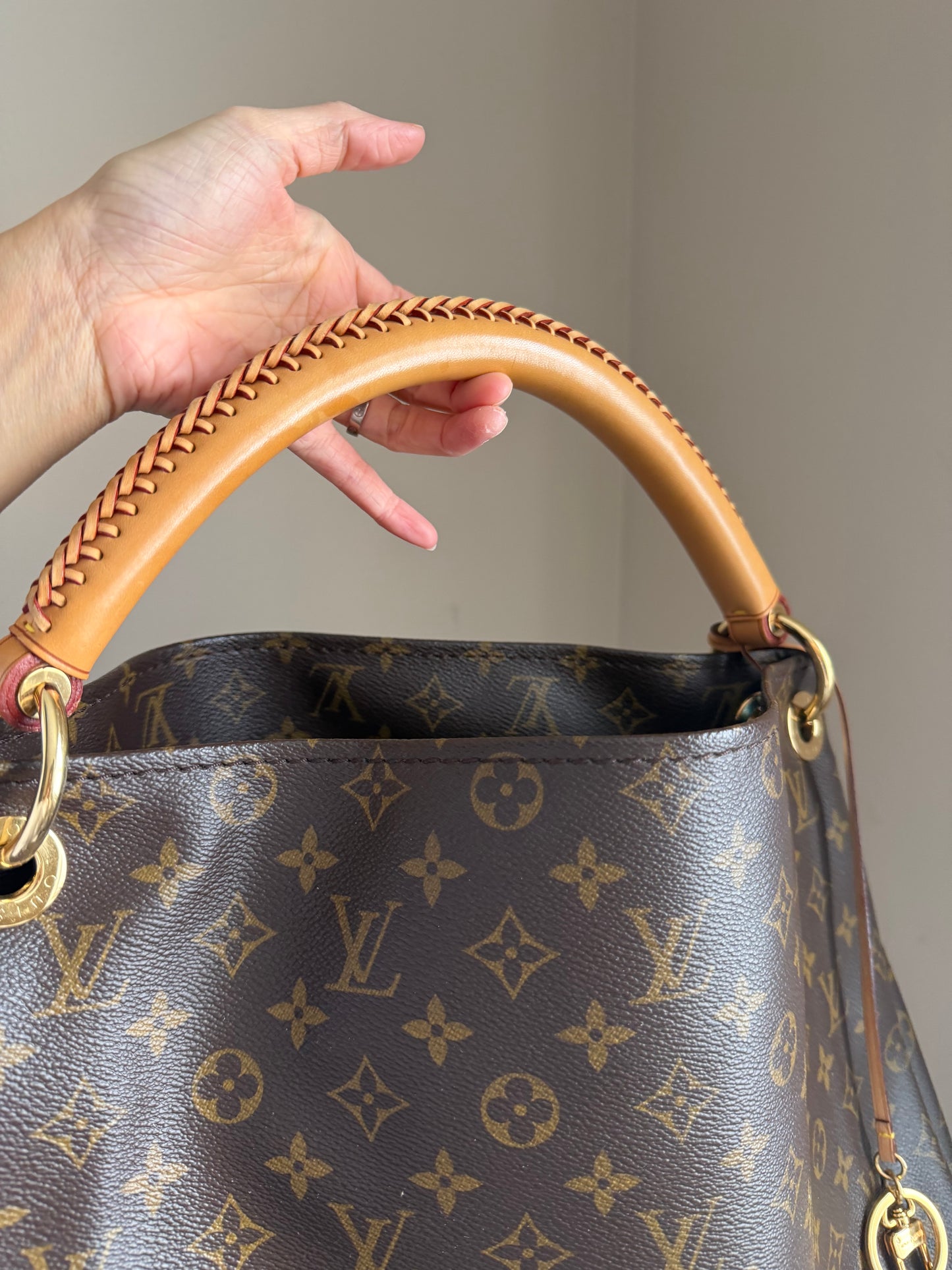 ❗️SOLD❗️Artsy MM in Monogram