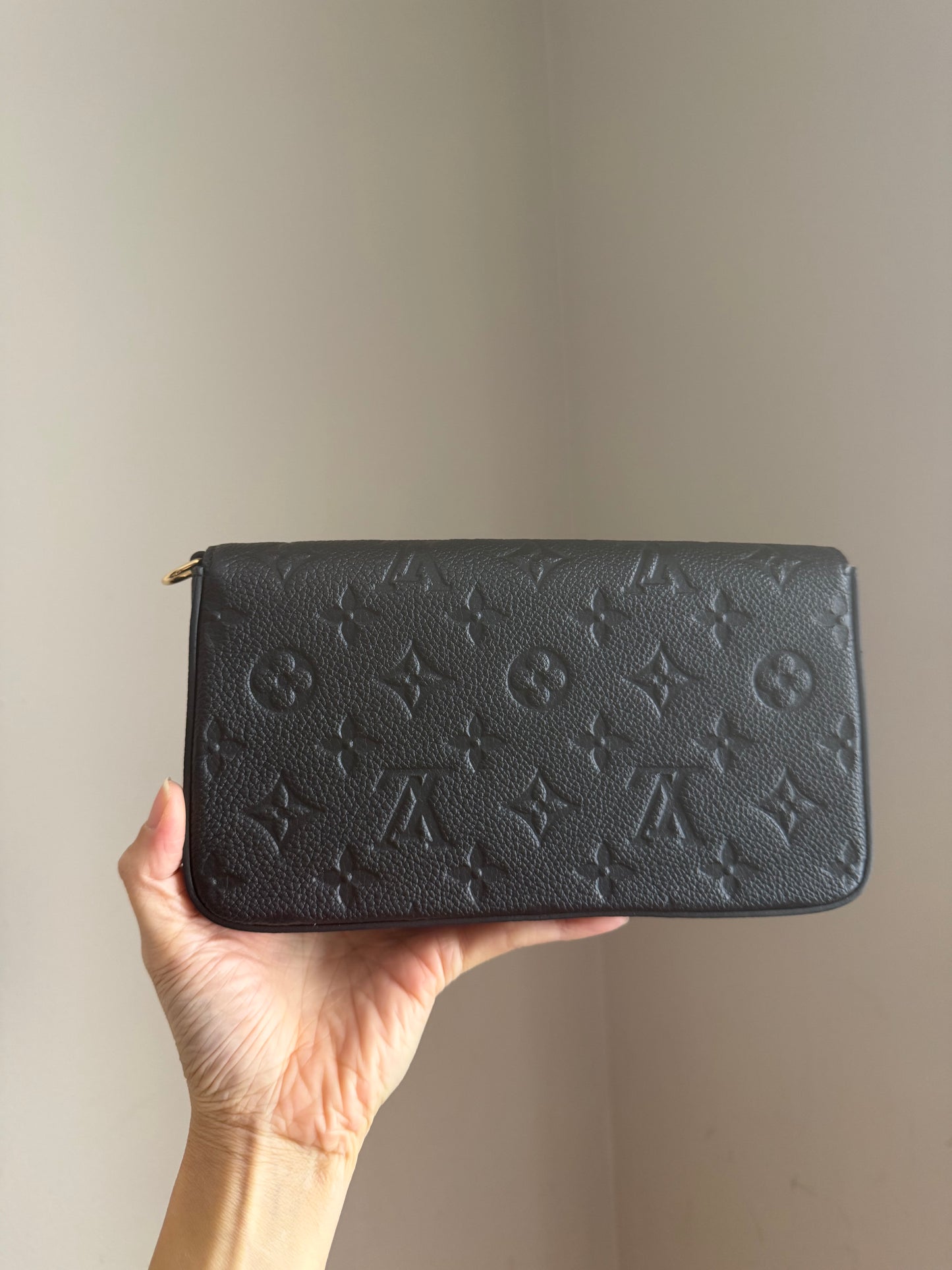 ❗️SOLD❗️Black Empreinte Felicie both inserts (microchip)