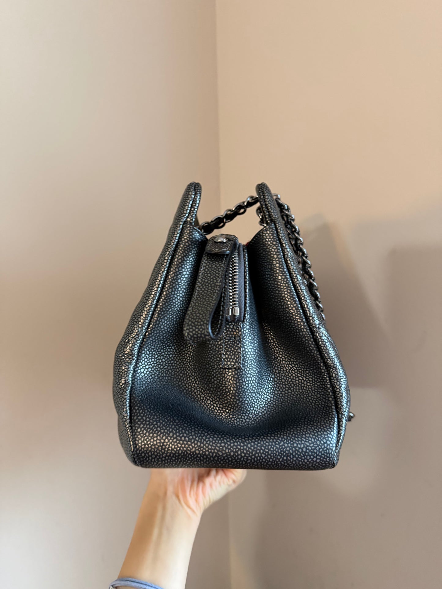 ❗️SOLD❗️Timeless Tote Metallic