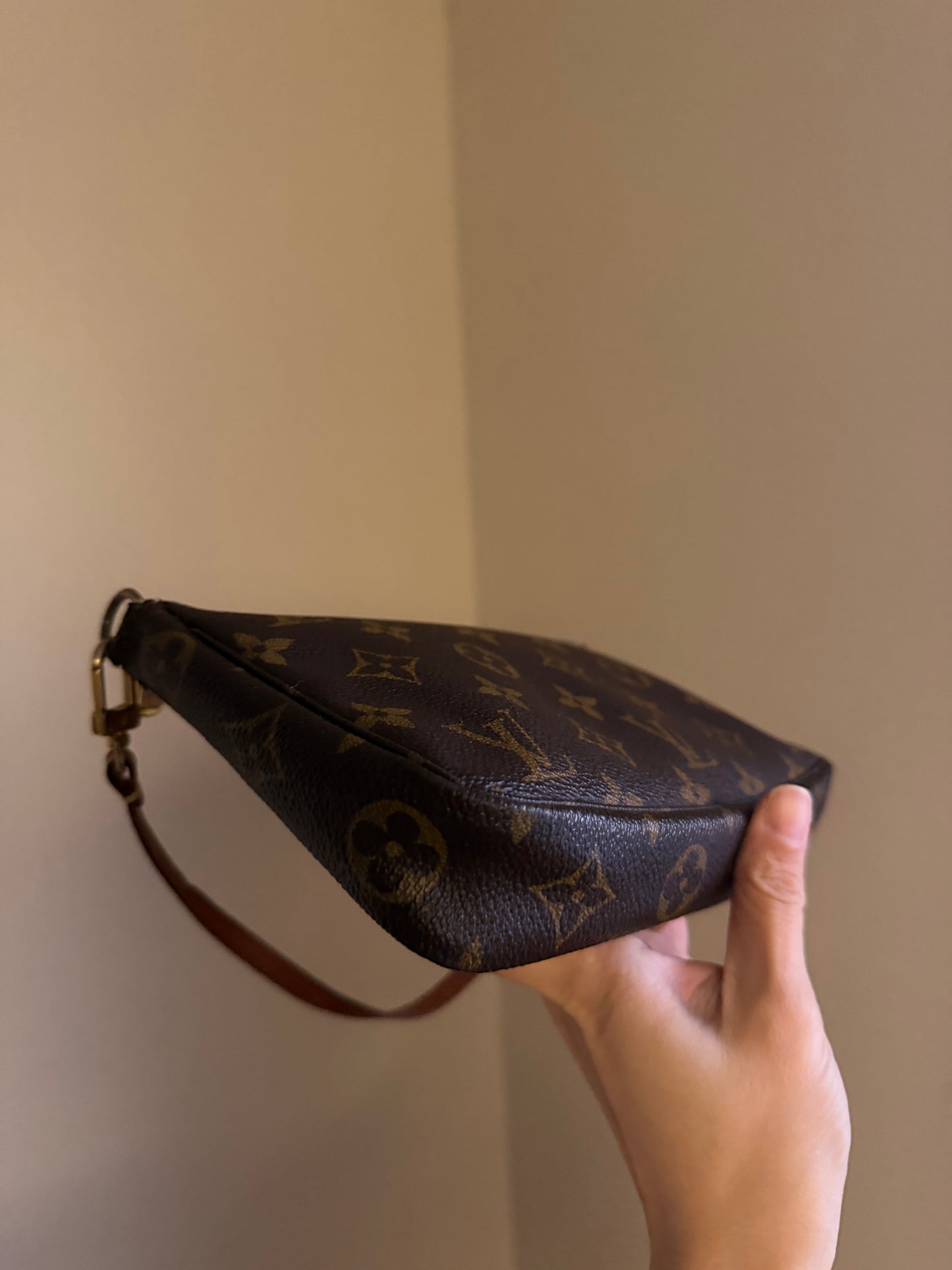 ❗️SOLD❗️Monogram Pochette