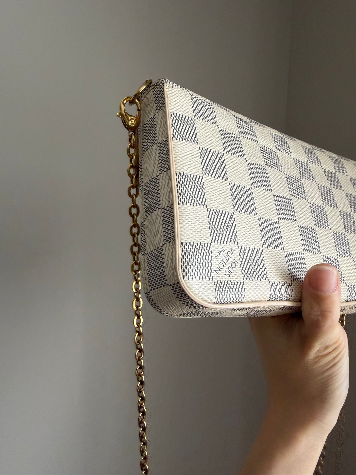 ❗️SOLD❗️Damier Azur Felicie Bag Only no Inserts