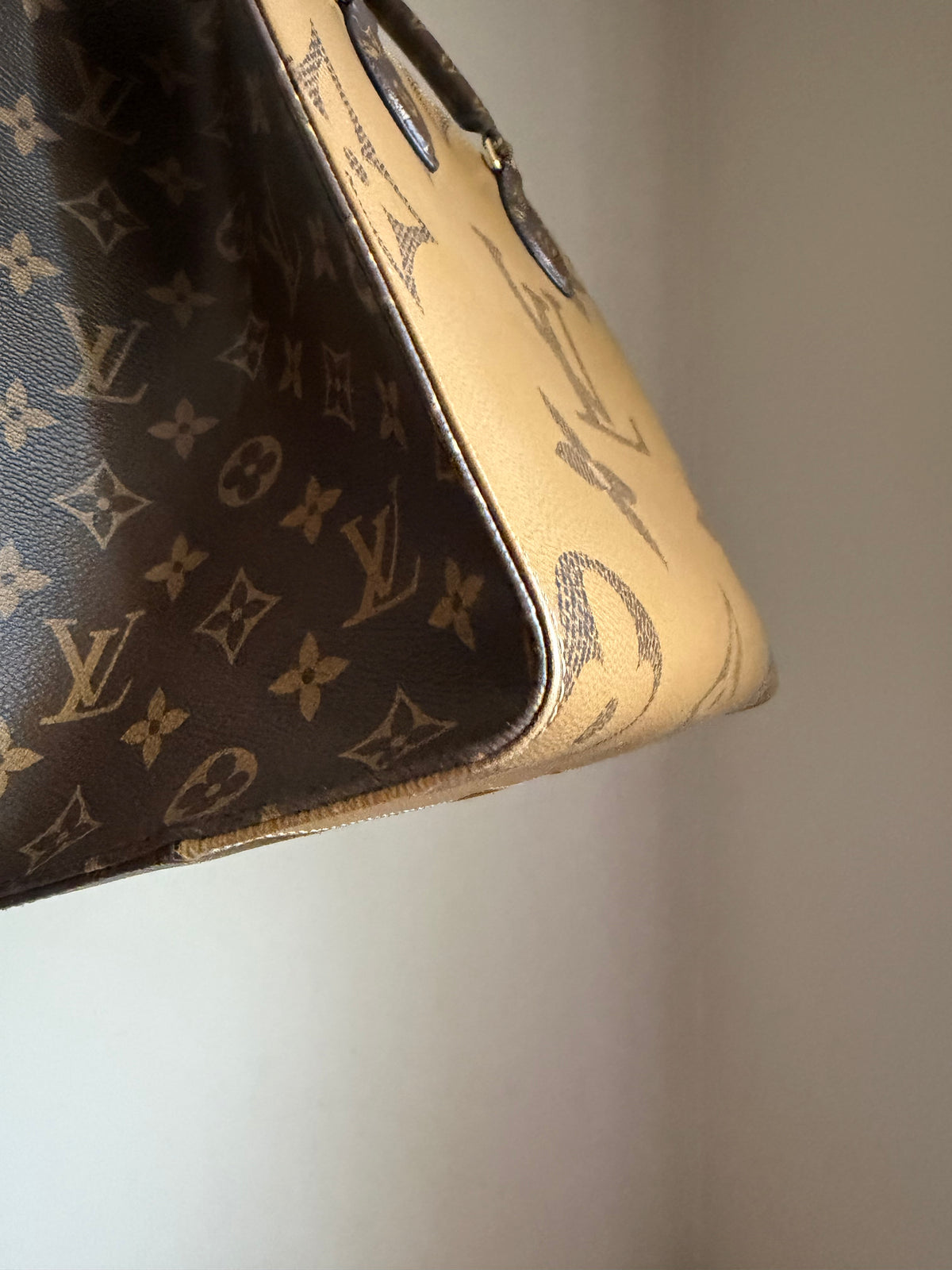 ❌SOLD❌ On-The-Go MM in Reverse Monogram