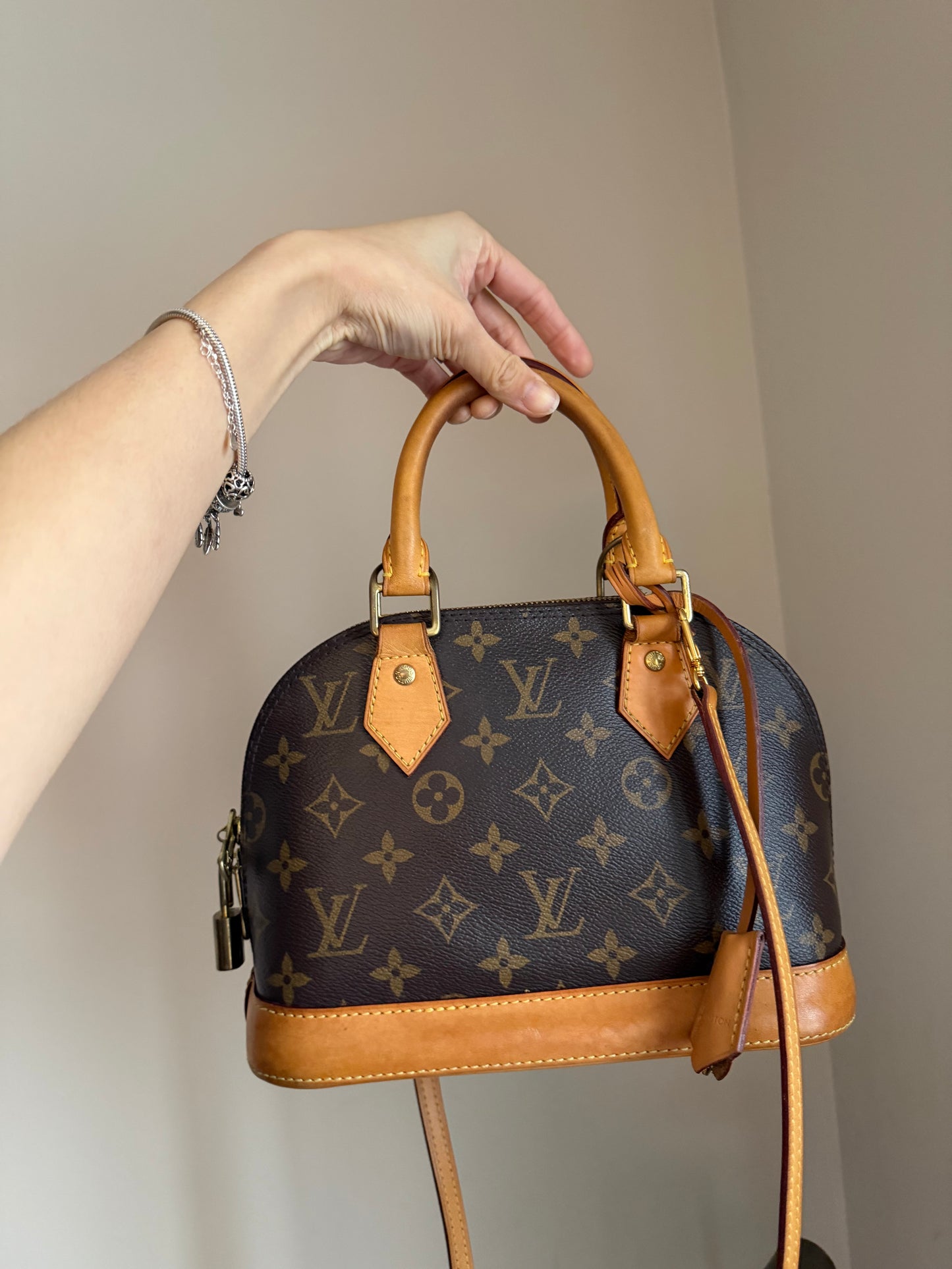 ❗️SOLD❗️Alma bb Monogram