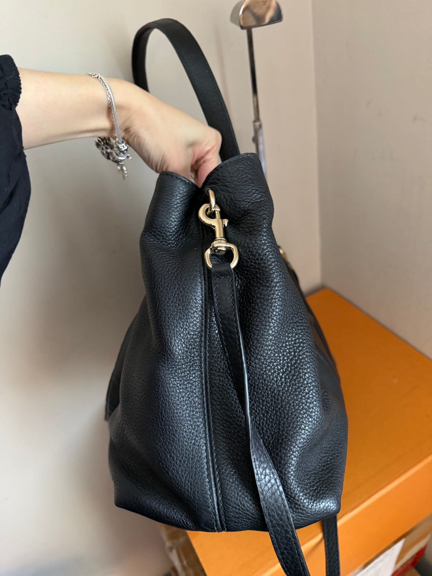 ❗️SOLD❗️Black Soho Tote