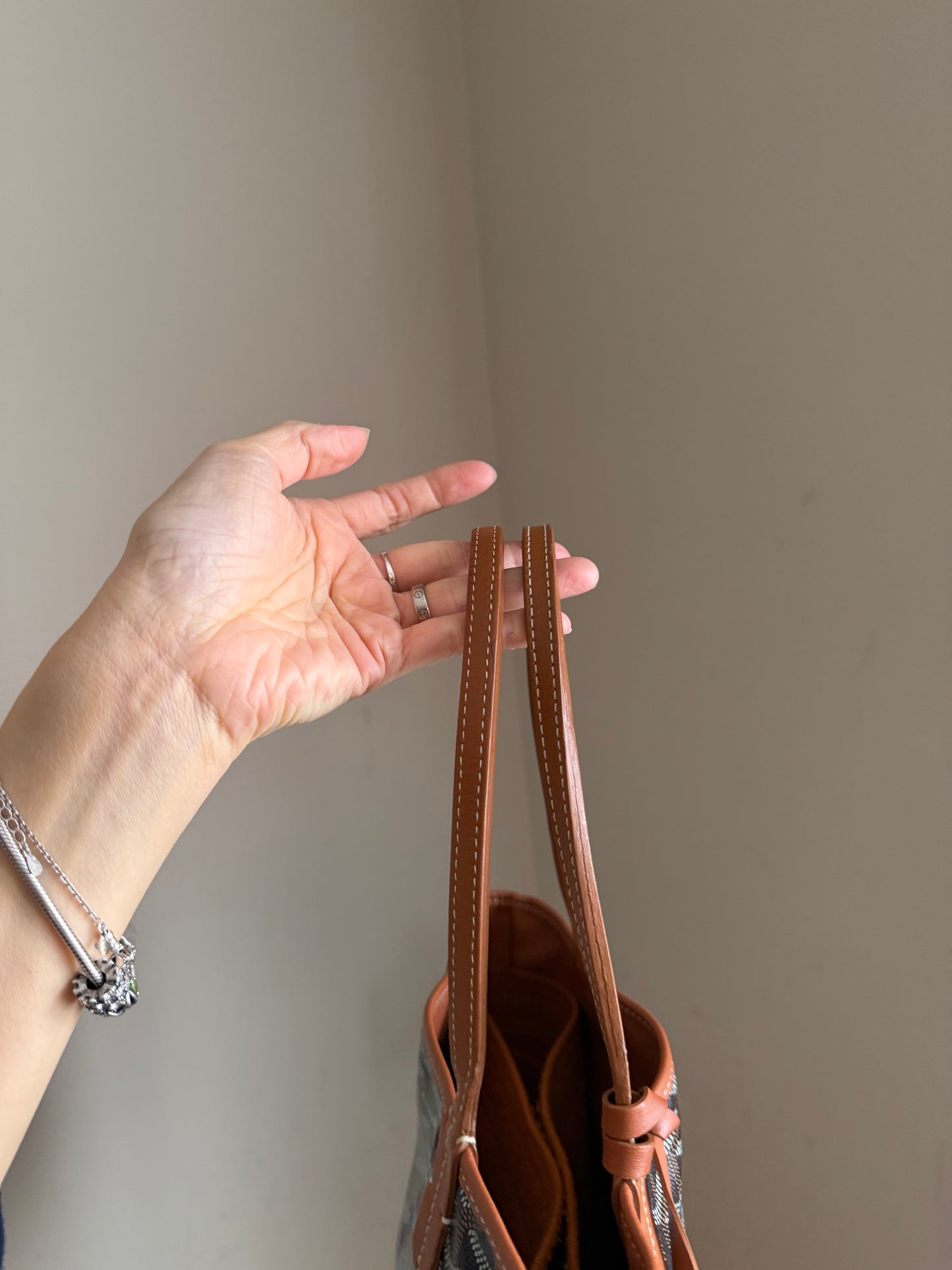 ❗️SOLD❗️Brown Mini Anjou