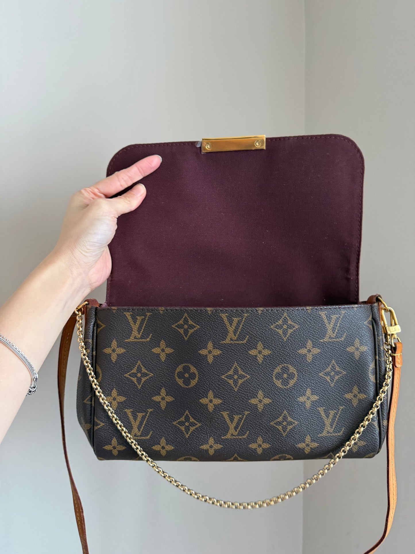 ❗️SOLD❗️Favourite MM Monogram