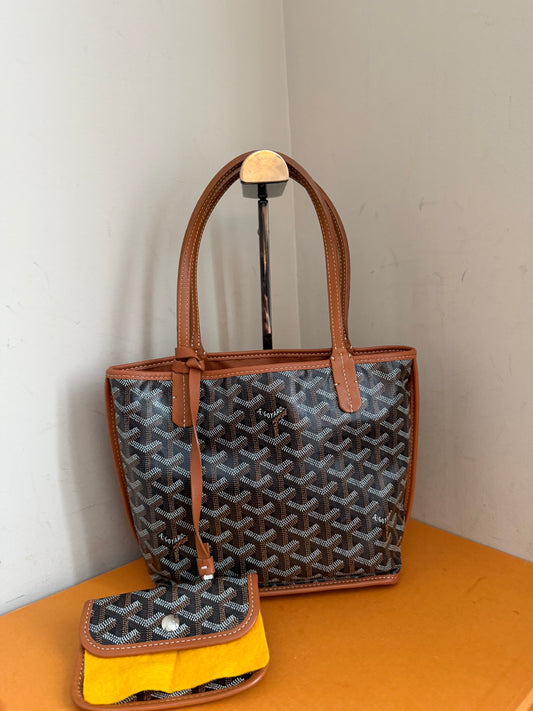 ❗️SOLD❗️Brown Mini Anjou