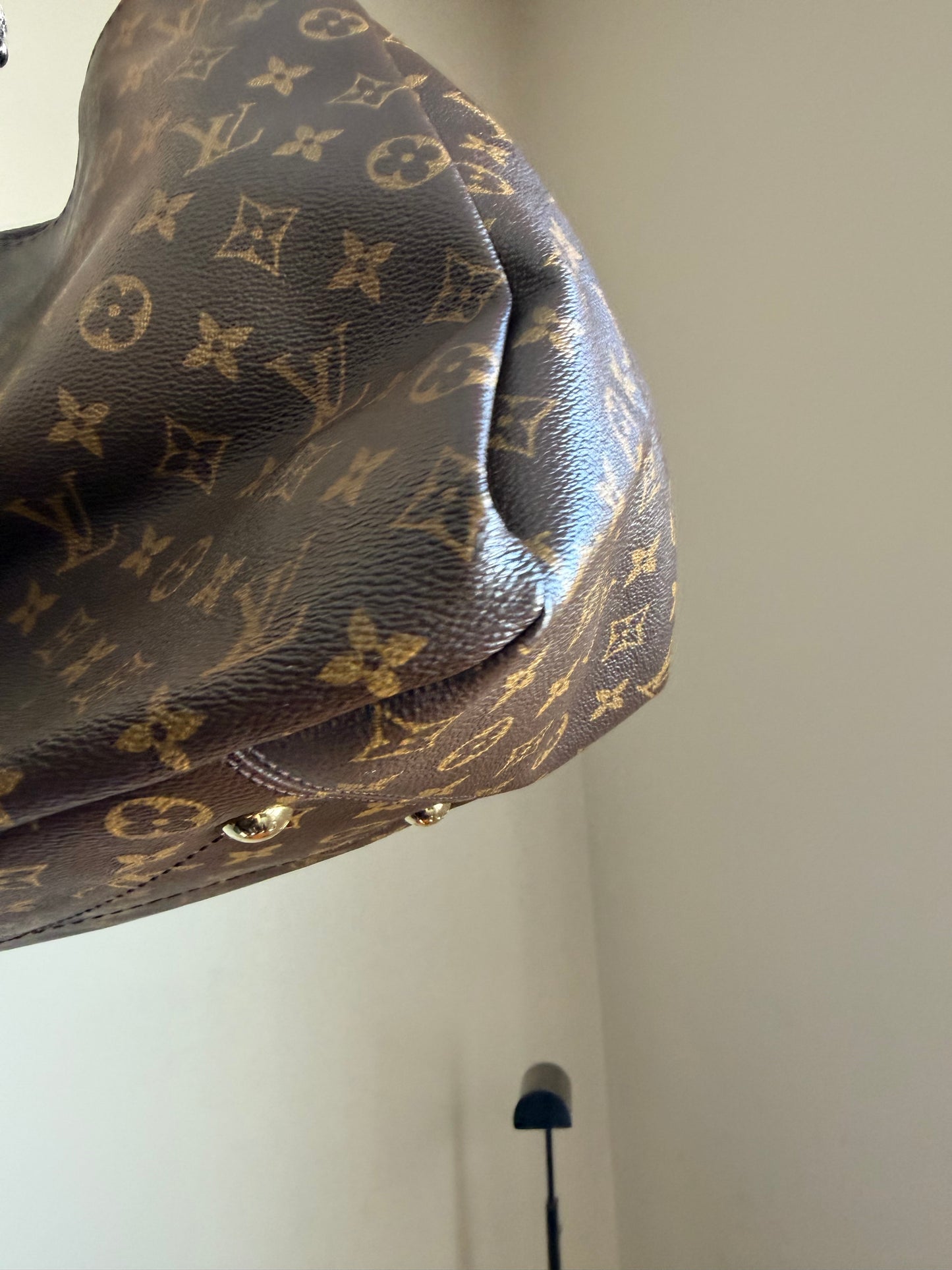 ❗️SOLD❗️Artsy MM in monogram