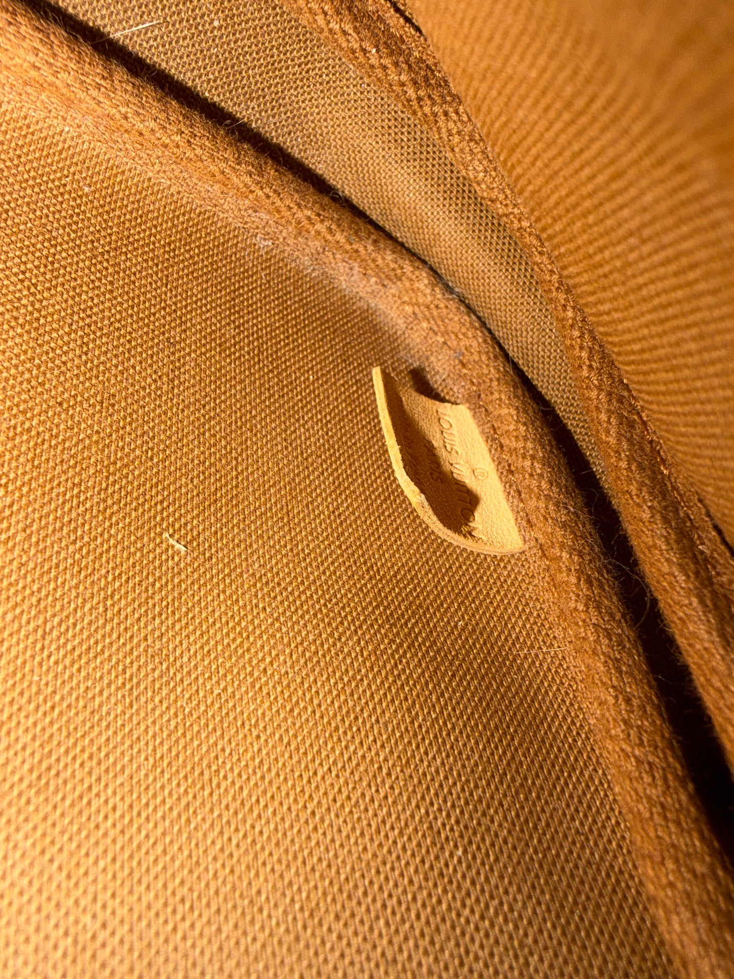 ❗️SOLD❗️Khakhi MultiPochette in Monogram