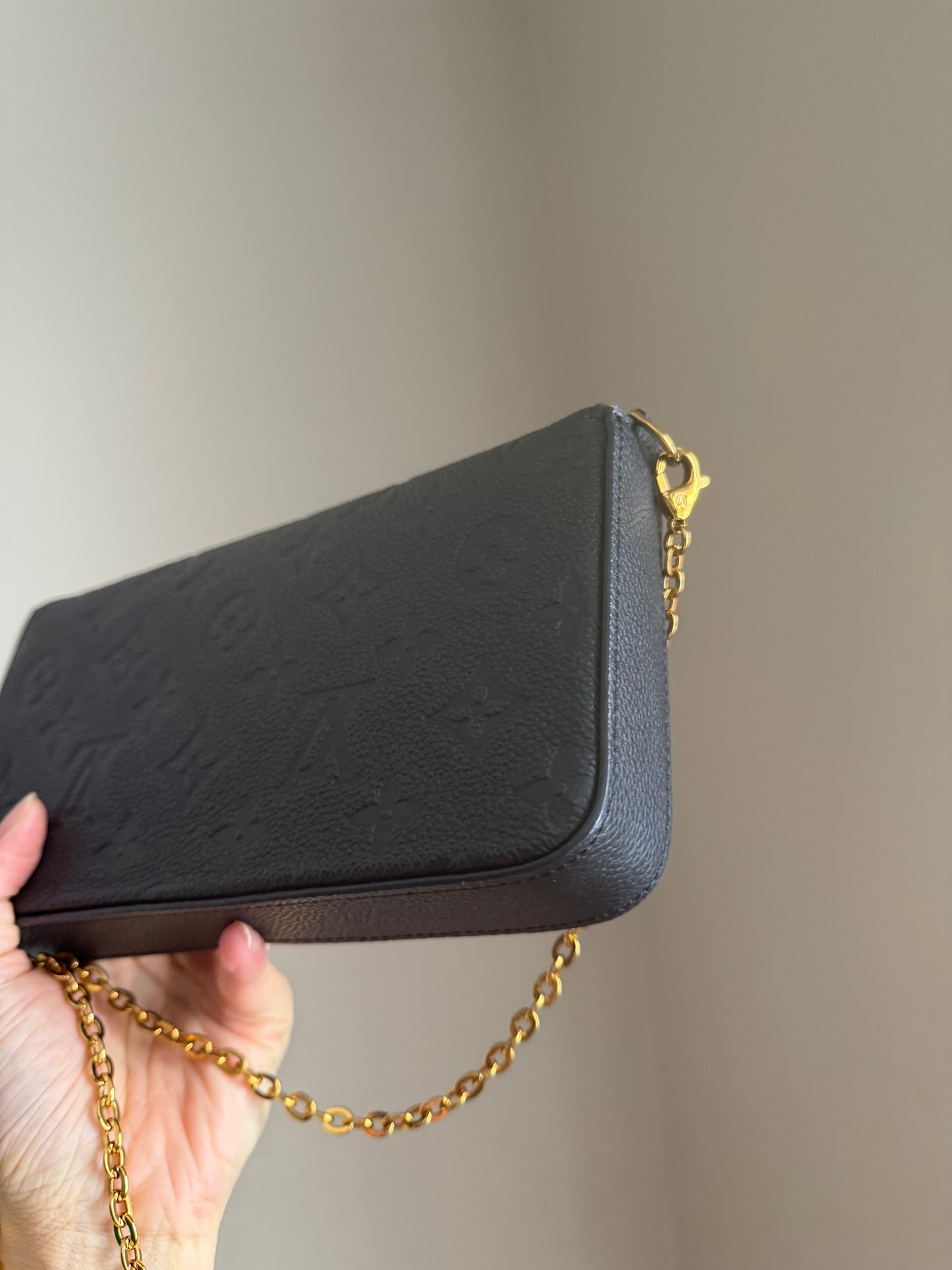 ❗️SOLD❗️Black Empreinte Felicie both inserts (microchip)