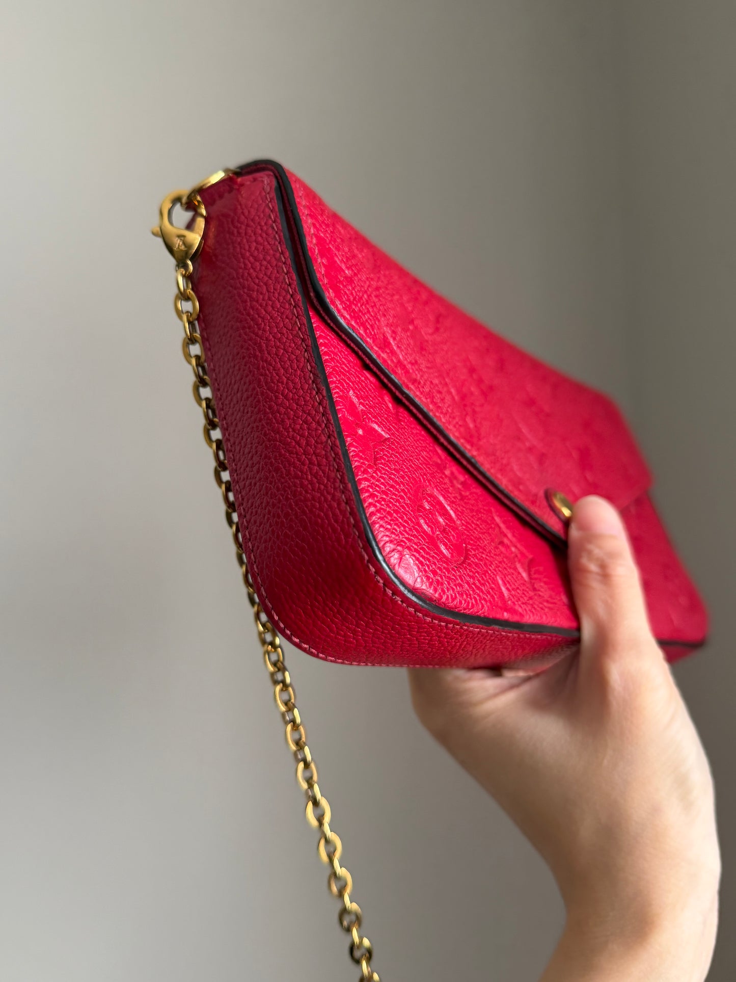 ❗️SOLD❗️Felicie Red Empreinte both Inserts