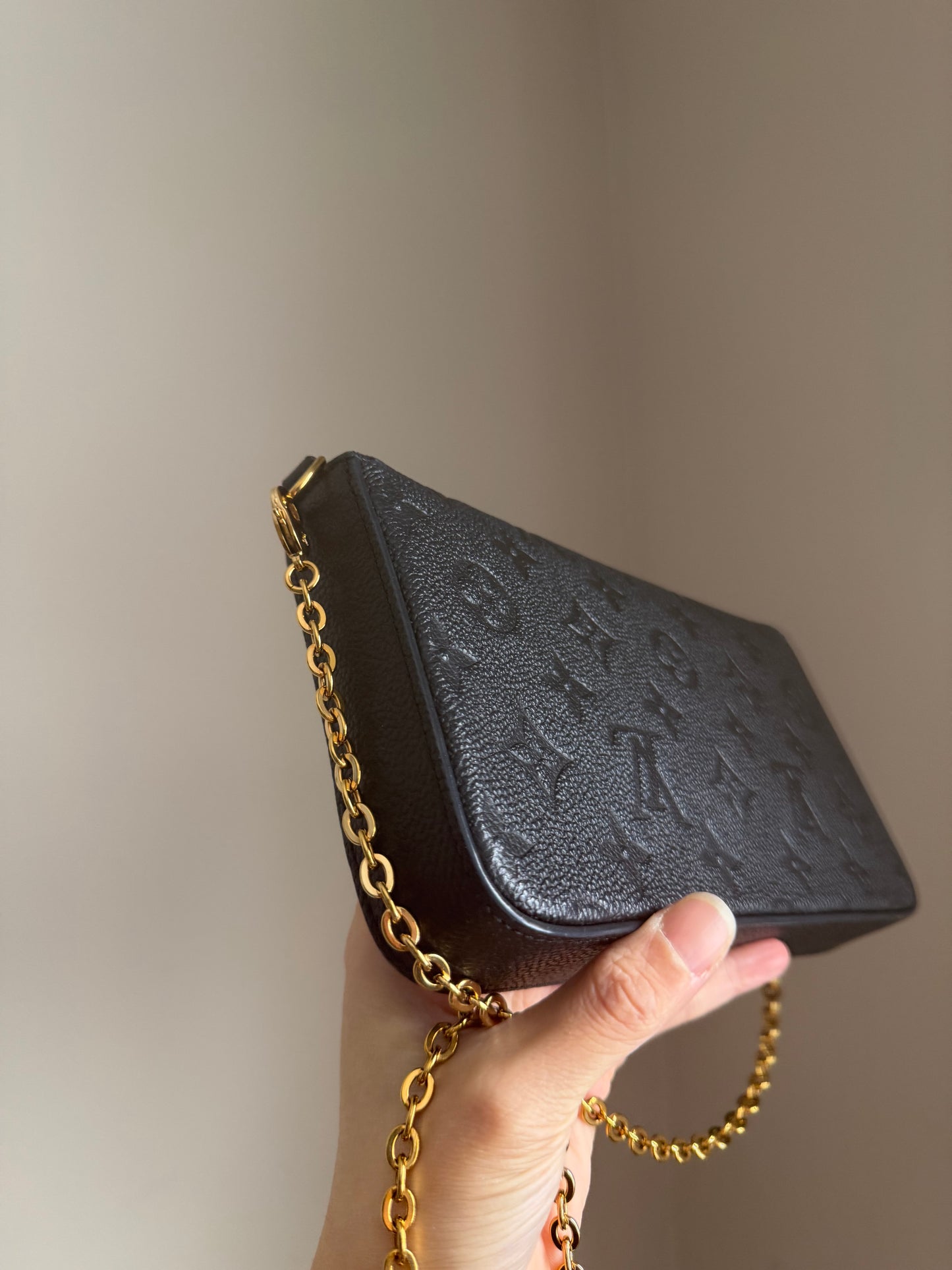 ❗️SOLD❗️Black Empreinte Felicie both inserts (microchip)