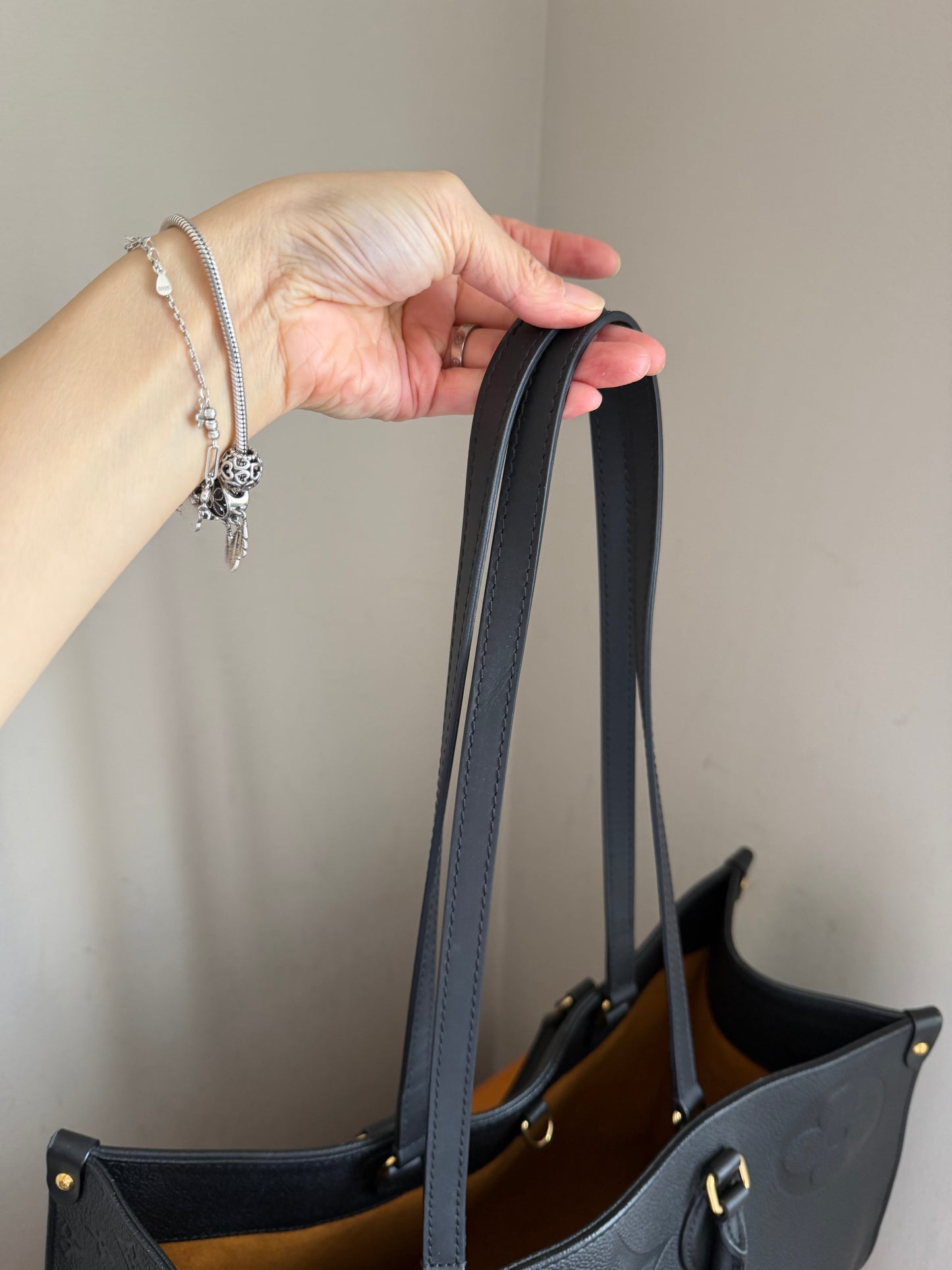 ❗️SOLD❗️Black Empreinte On-The-Go GM
