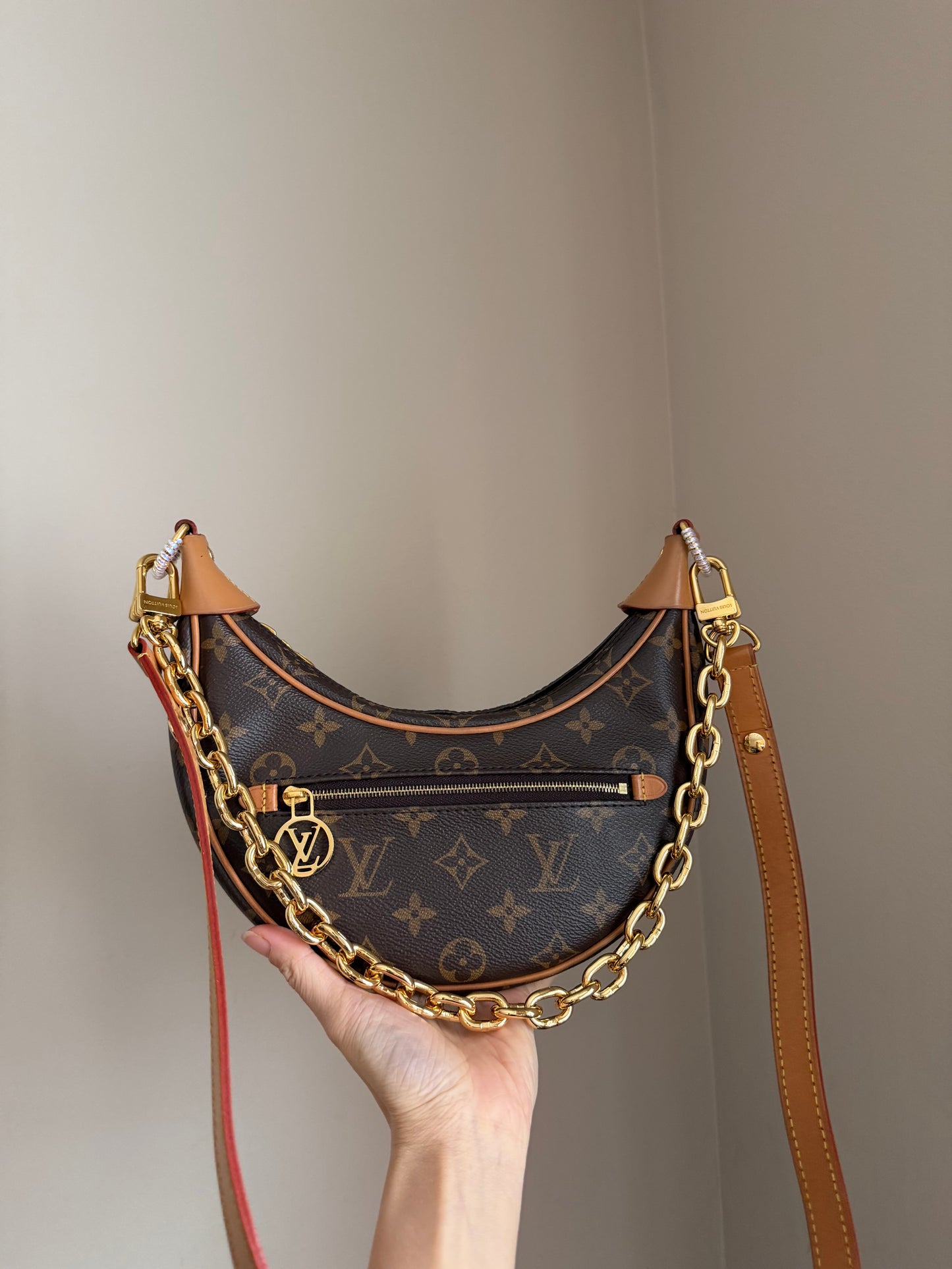❗️SOLD❗️Monogram loop bag (microchip)
