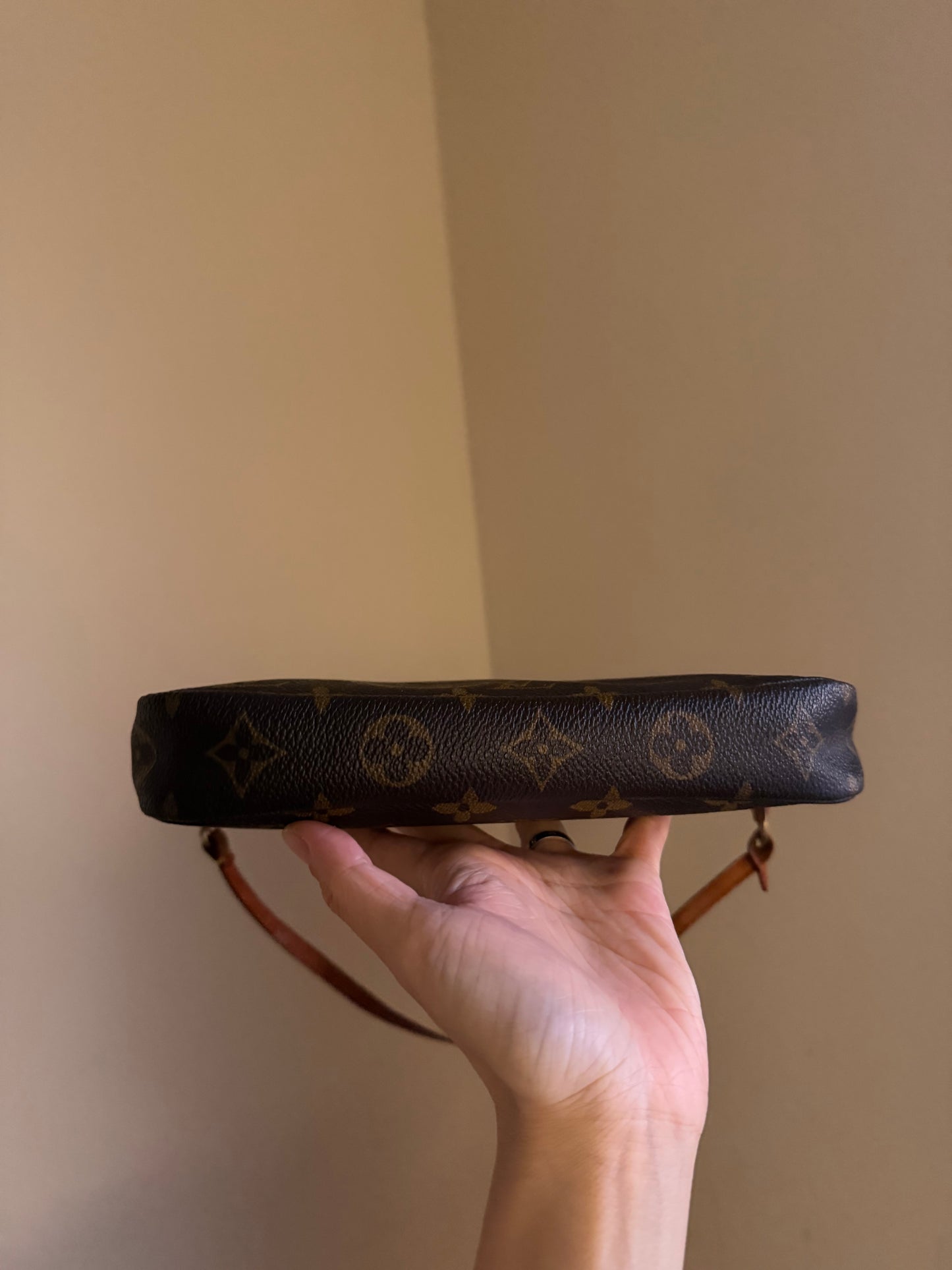 ❗️SOLD❗️Monogram Pochette
