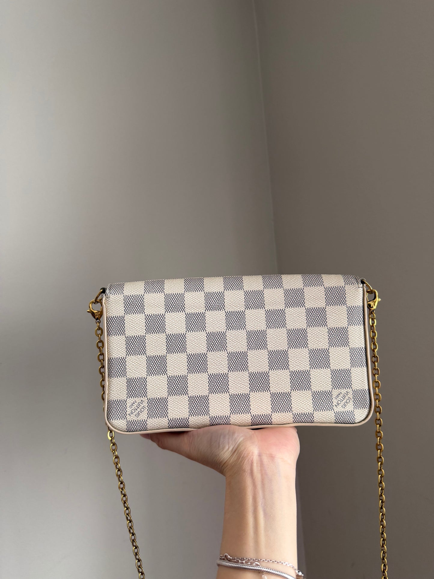 ❗️SOLD❗️Damier Azur Felicie Bag Only no Inserts