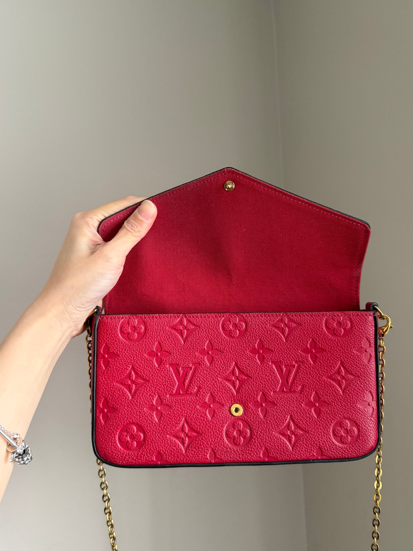 ❗️SOLD❗️Felicie Red Empreinte both Inserts