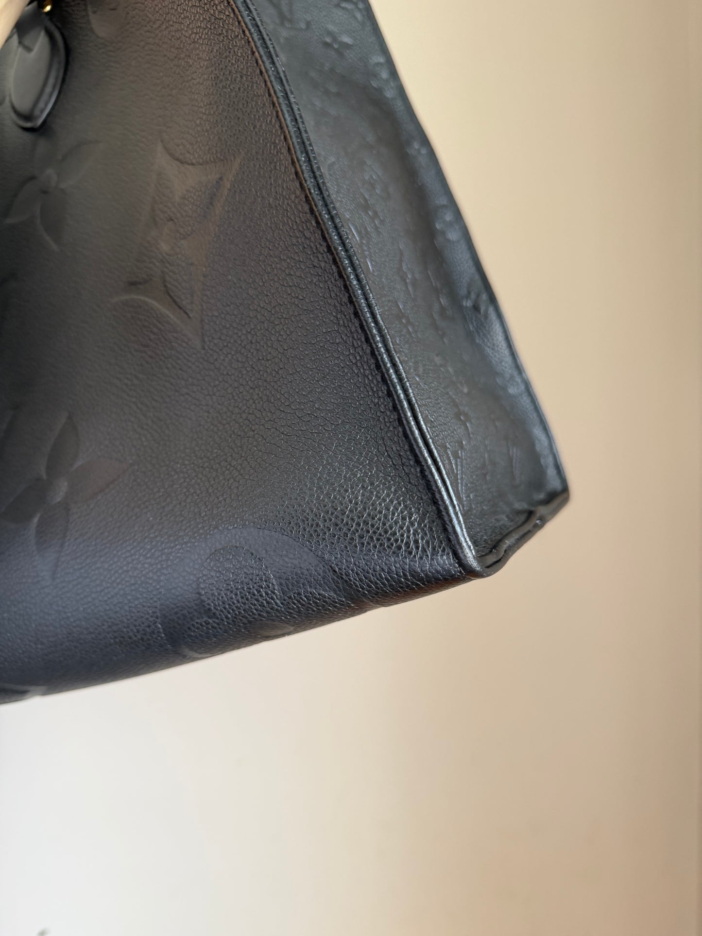 ❗️SOLD❗️Black Empreinte On-The-Go GM