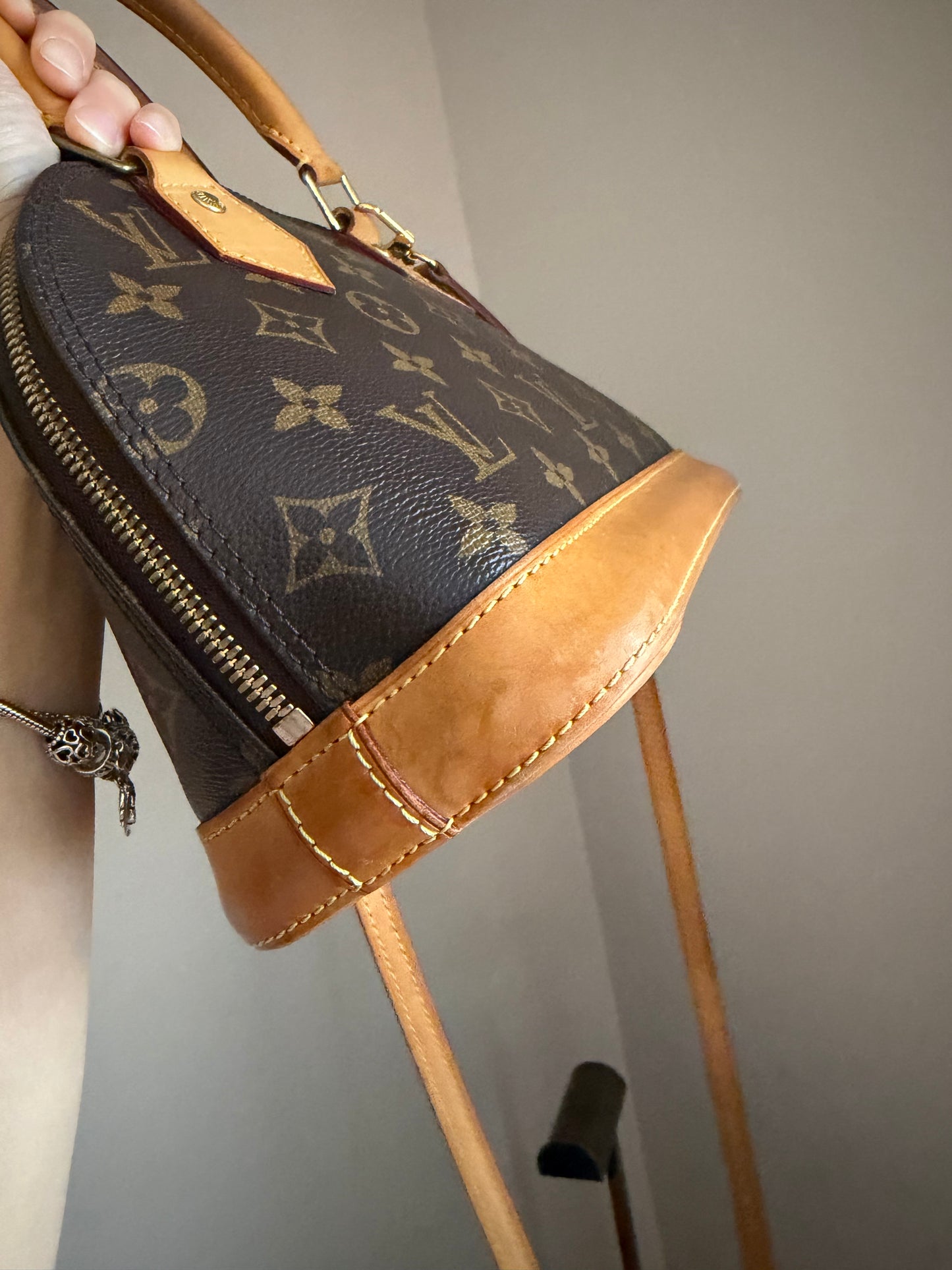 ❗️SOLD❗️Alma bb Monogram