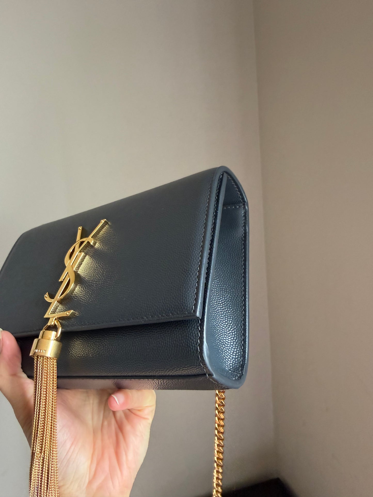 Small Kate tassel in Ghw
