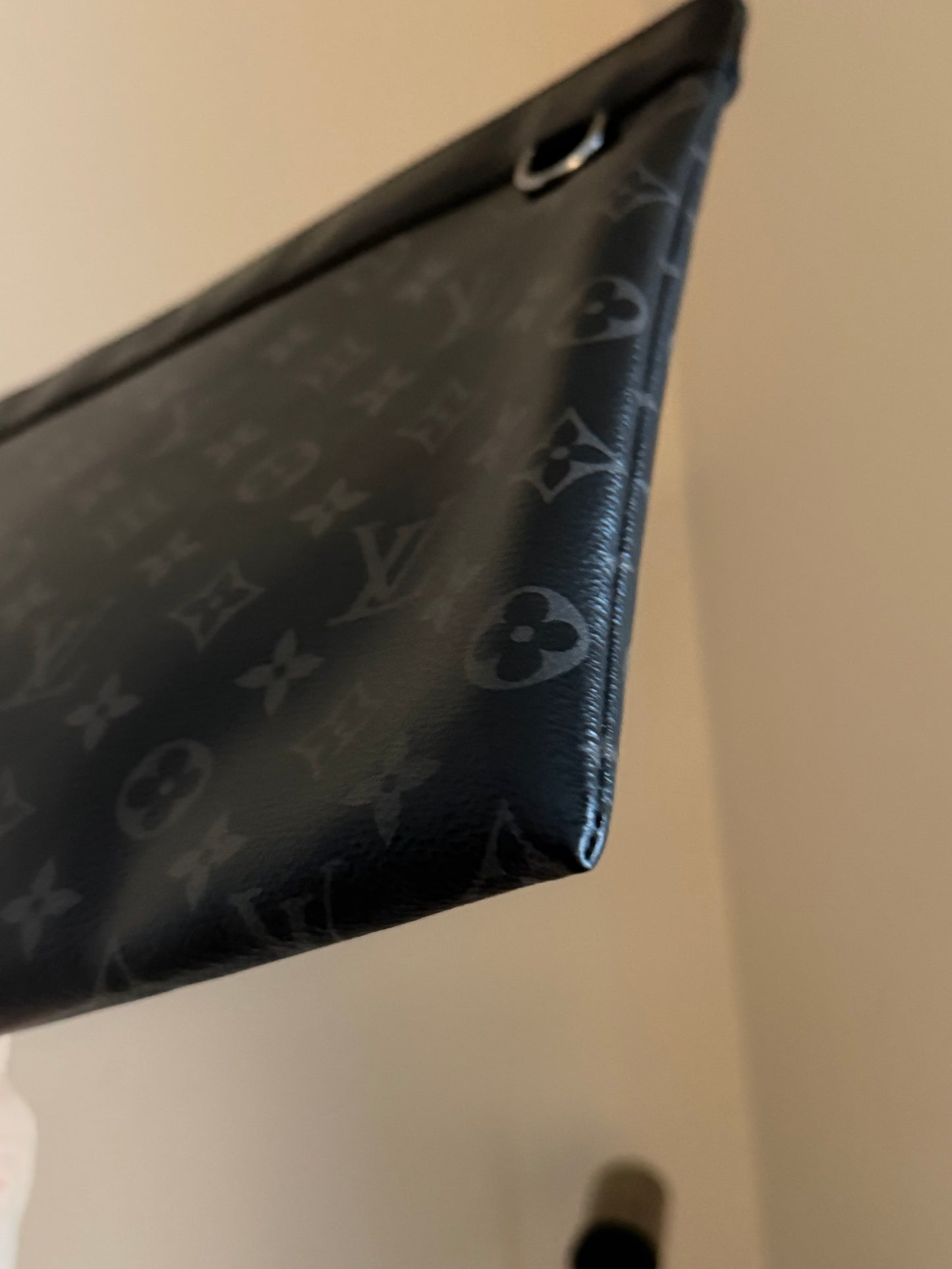 ❗️SOLD❗️Eclipse Voyage Souple Pouch
