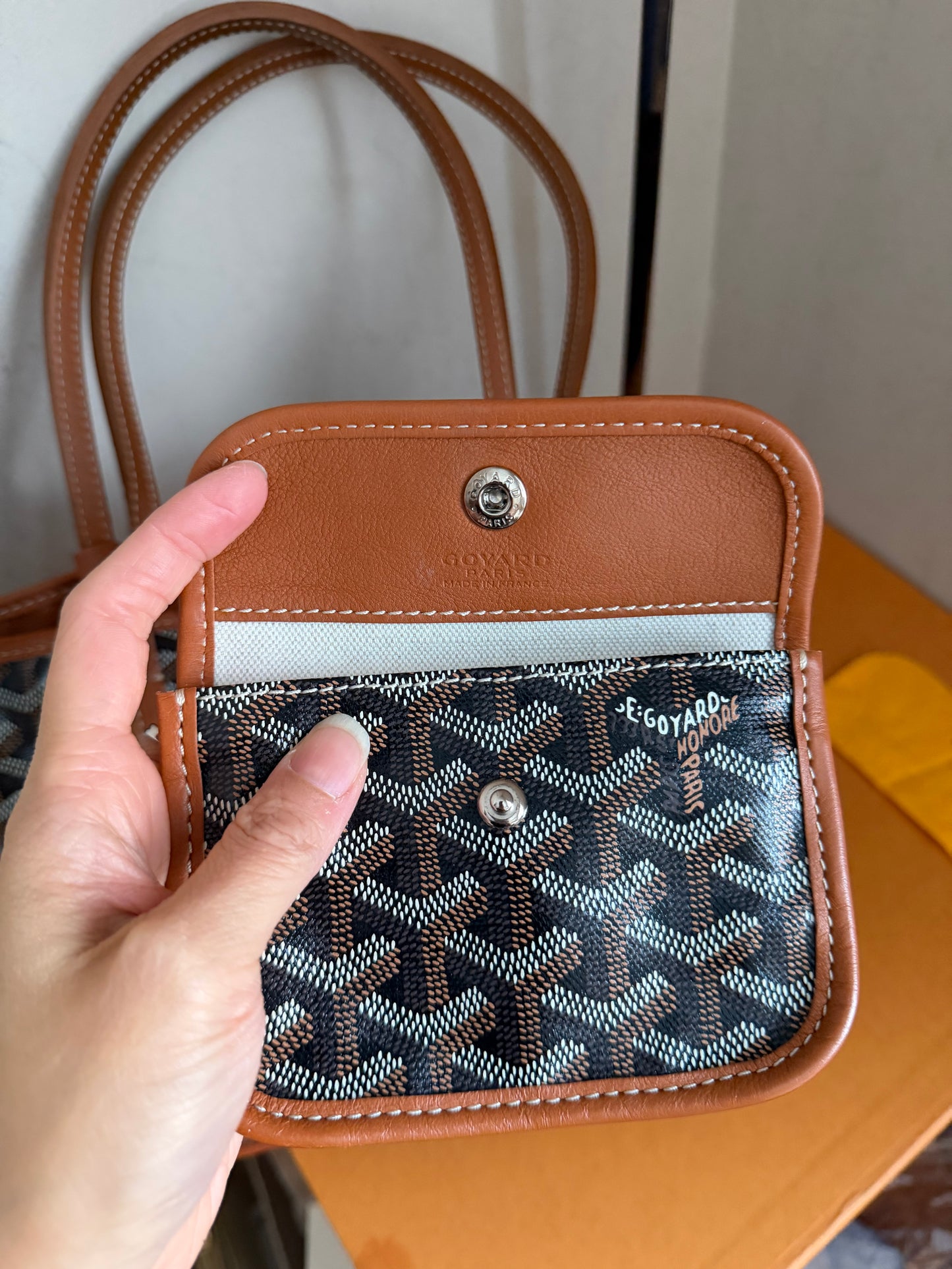 ❗️SOLD❗️Brown Mini Anjou