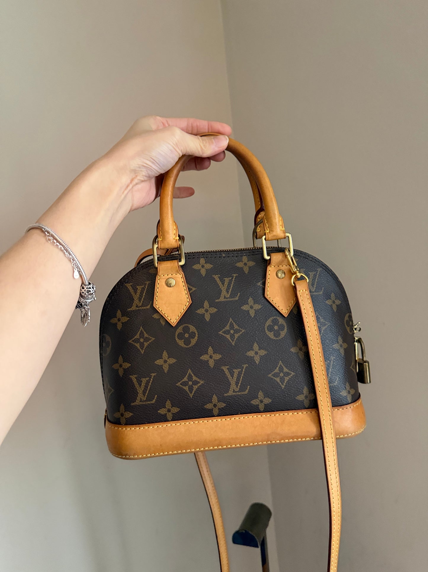 ❗️SOLD❗️Alma bb Monogram