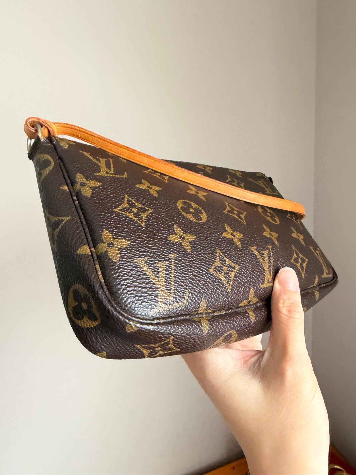❗️SOLD❗️Monogram Pochette