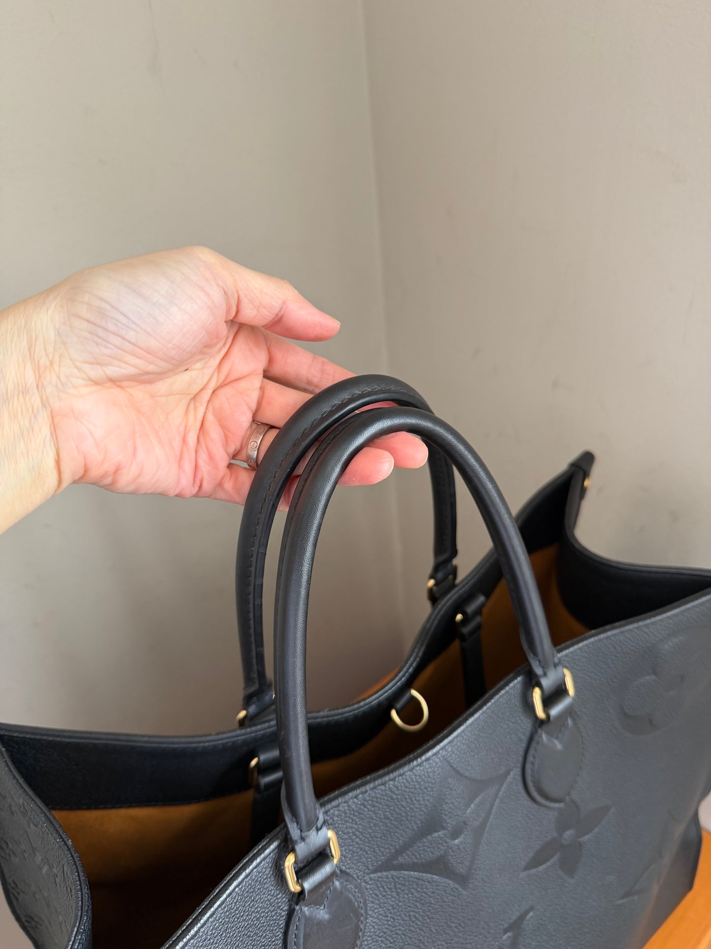 ❗️SOLD❗️Black Empreinte On-The-Go GM