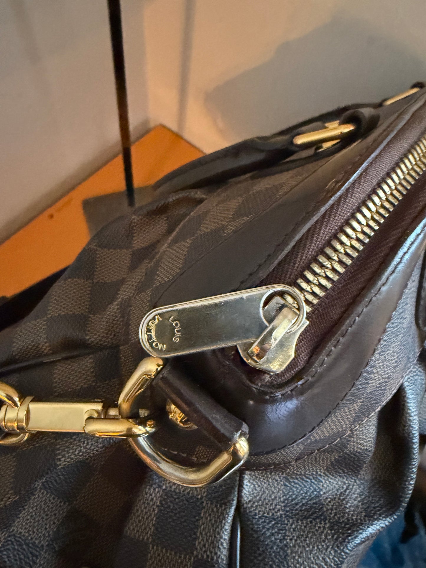 ❗️SOLD❗️Damier Ebene Trevi PM