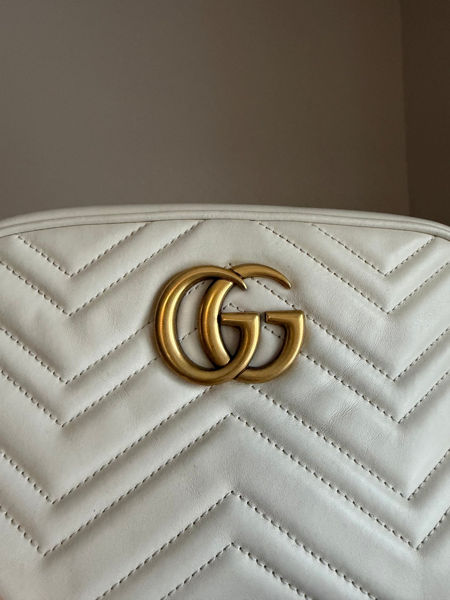 ❗️SOLD❗️Camera Small Marmont Bag