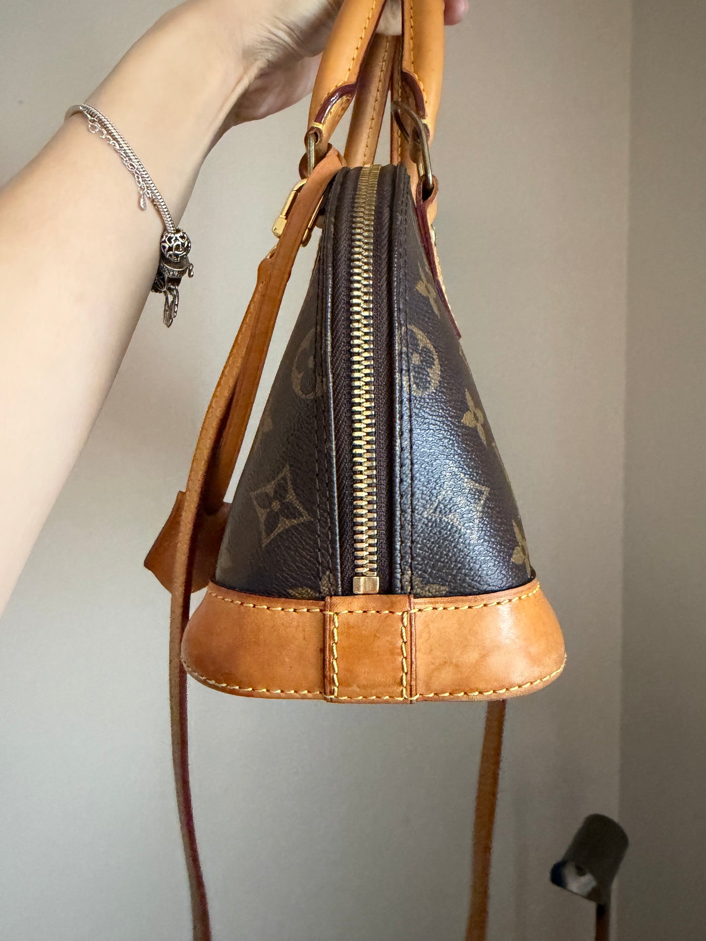 ❗️SOLD❗️Alma bb Monogram