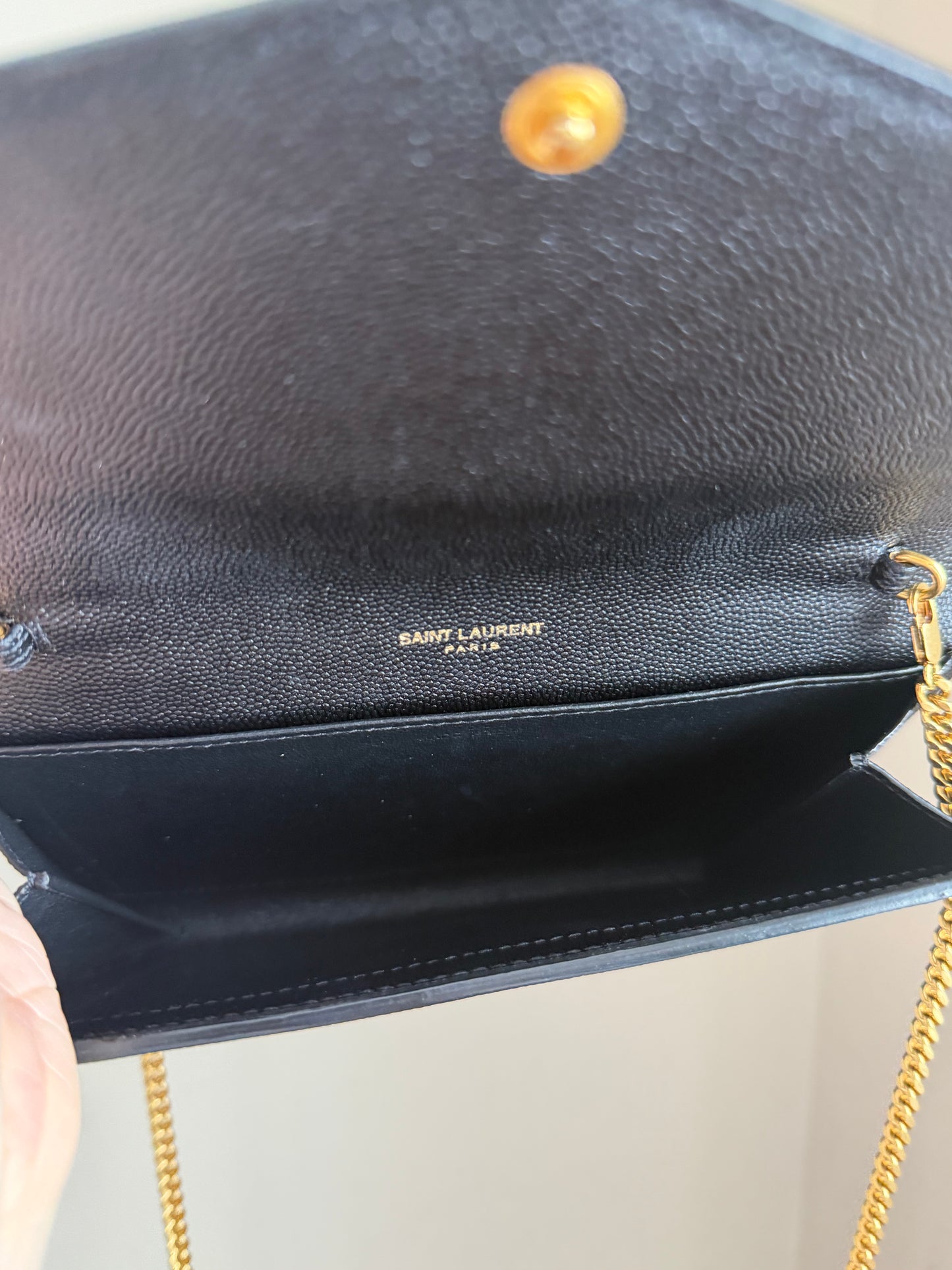 ❗️SOLD❗️Uptown WOC with cardholder