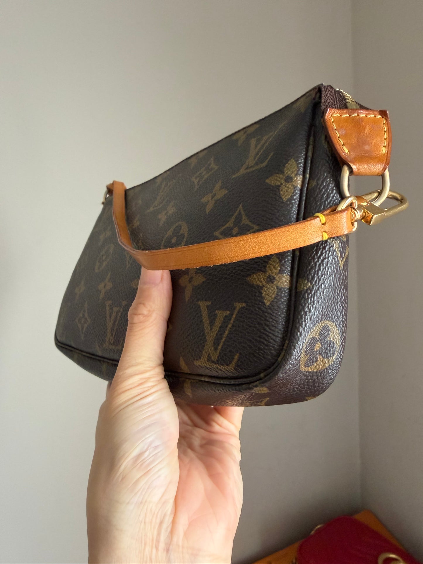 ❗️SOLD❗️Monogram Pochette