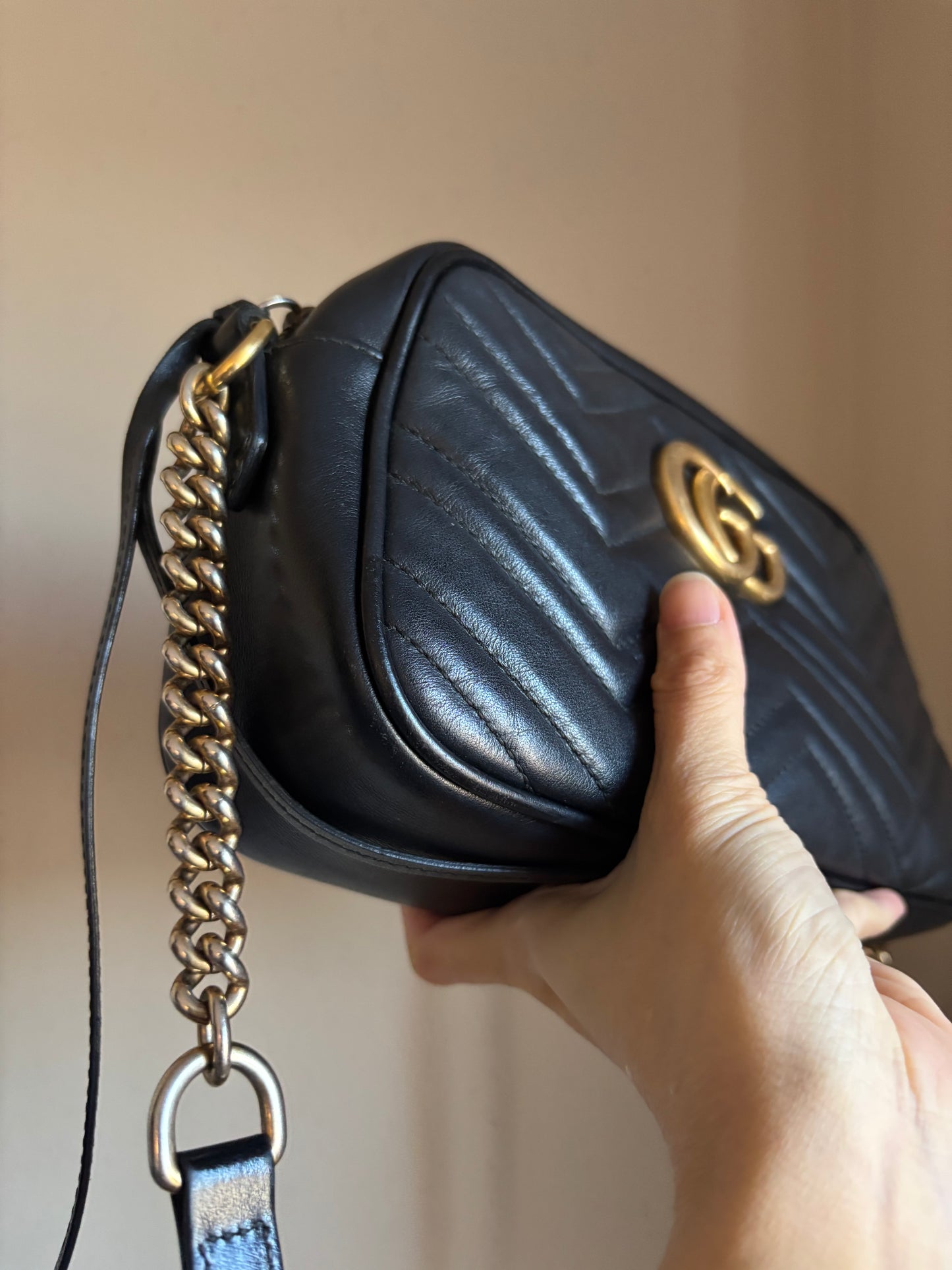 ❗️SOLD❗️Black Camera Marmont Small Bag