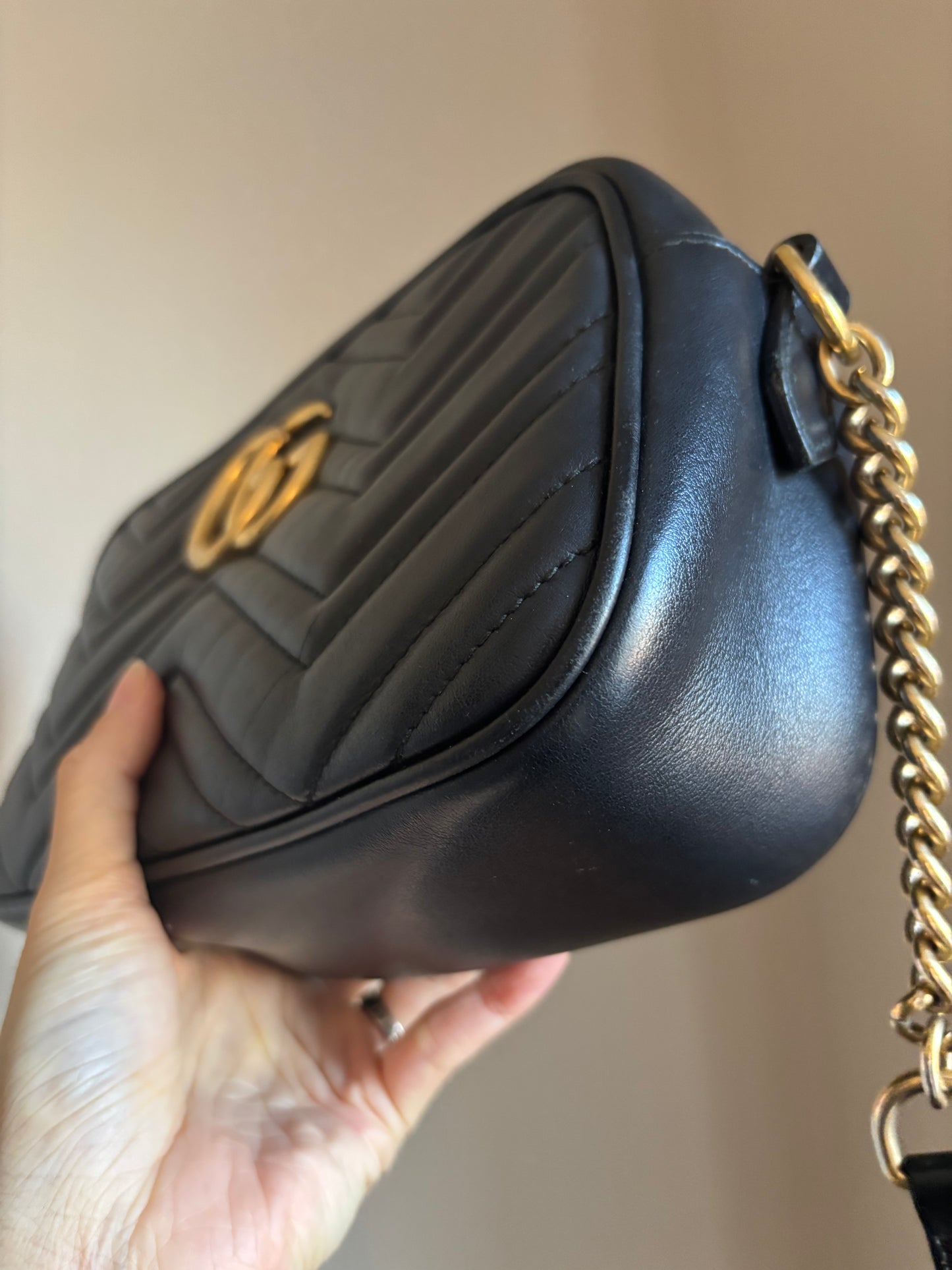 ❗️SOLD❗️Black Camera Marmont Small Bag