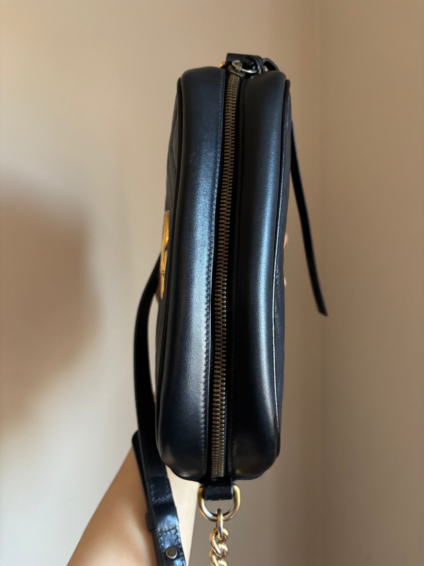 ❗️SOLD❗️Black Camera Marmont Small Bag