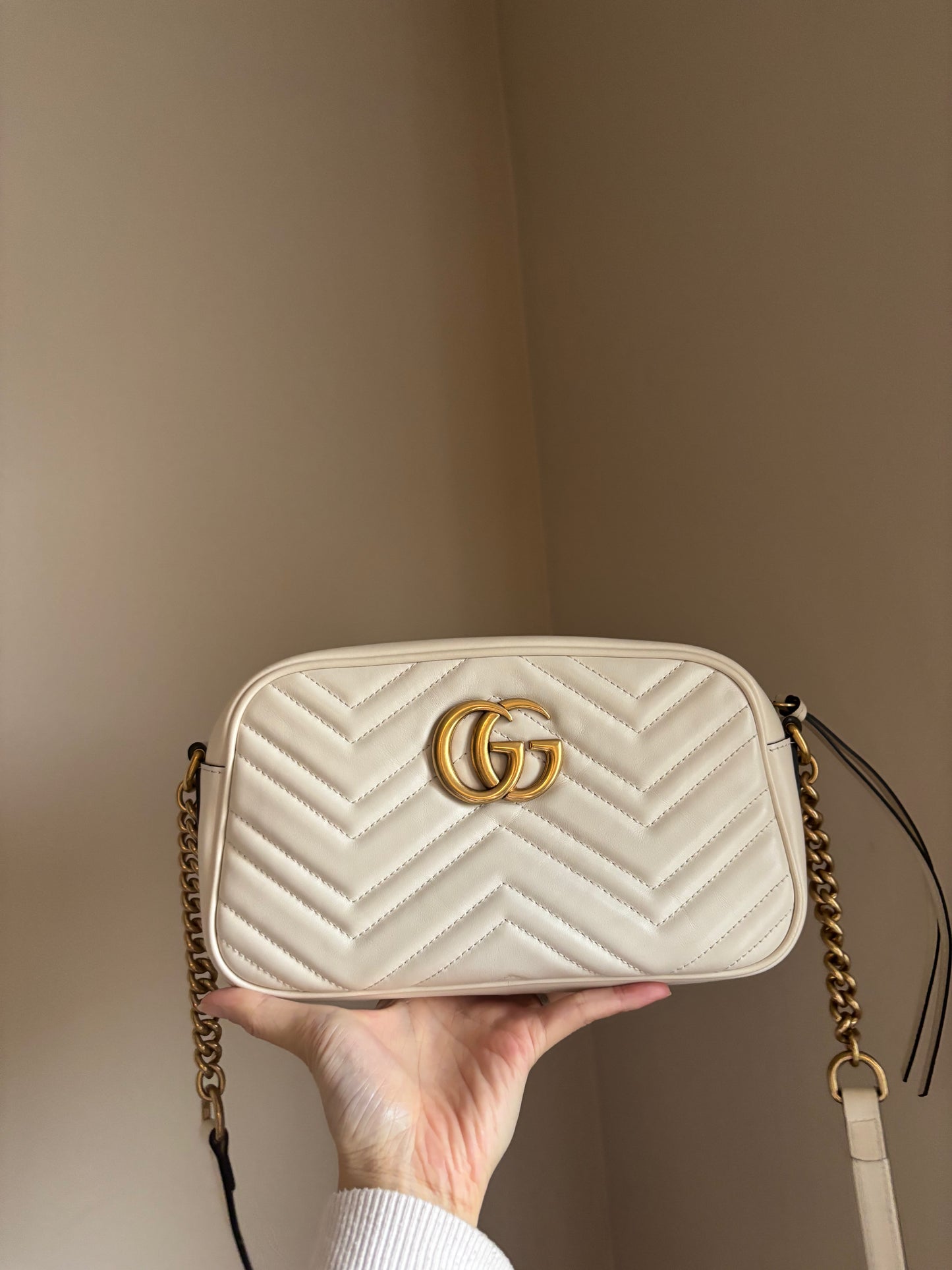 ❗️SOLD❗️Camera Marmont Small Bag in White