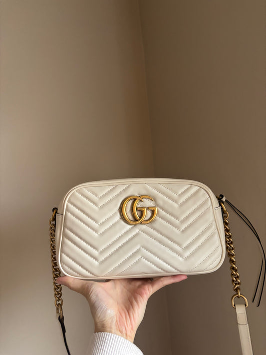 ❗️SOLD❗️Camera Marmont Small Bag in White