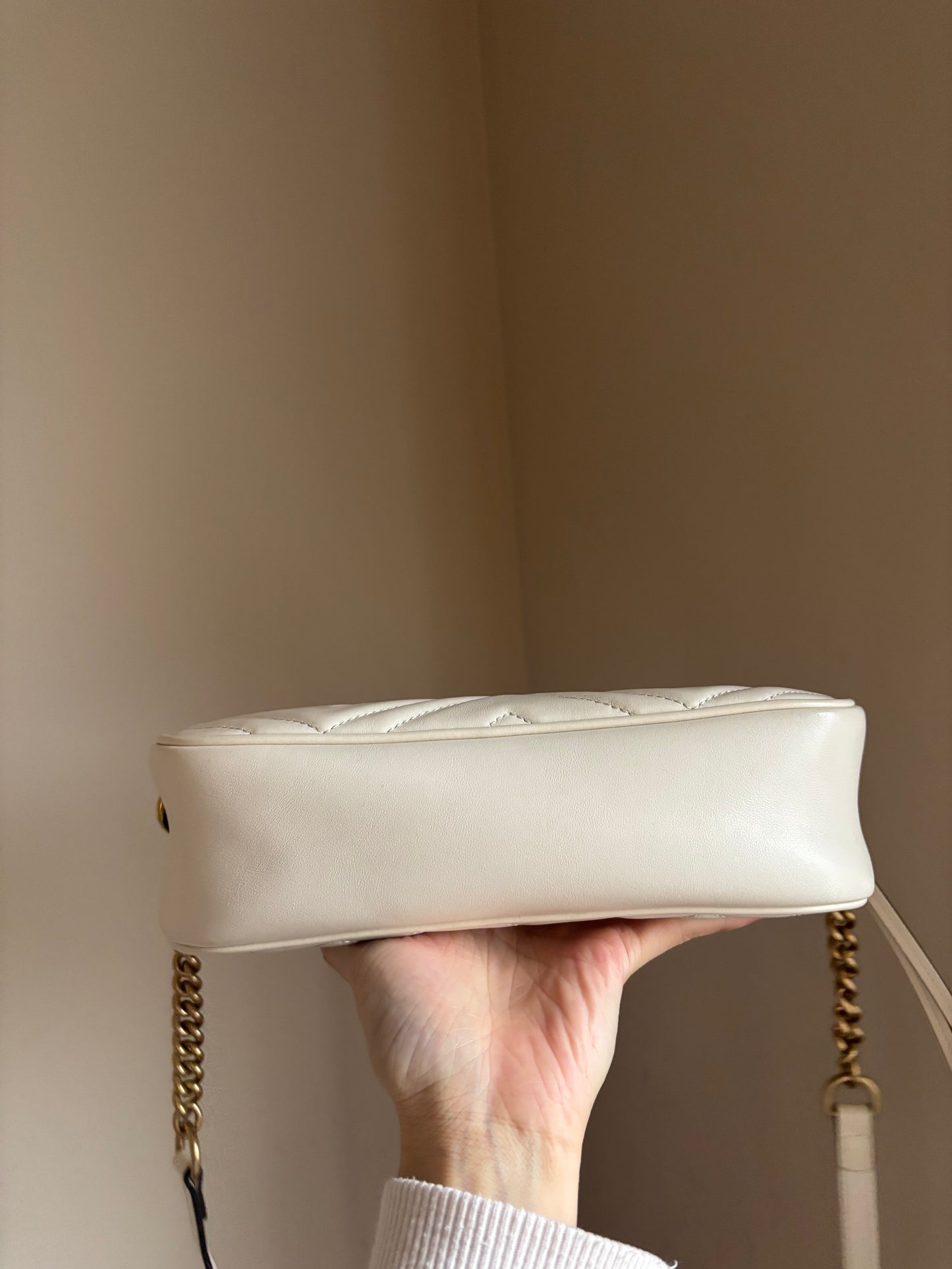 ❗️SOLD❗️Camera Marmont Small Bag in White