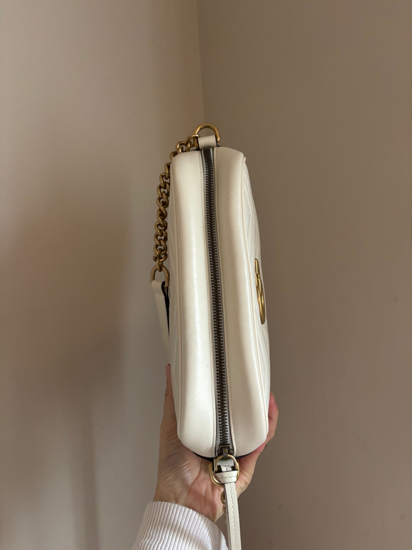 ❗️SOLD❗️Camera Marmont Small Bag in White