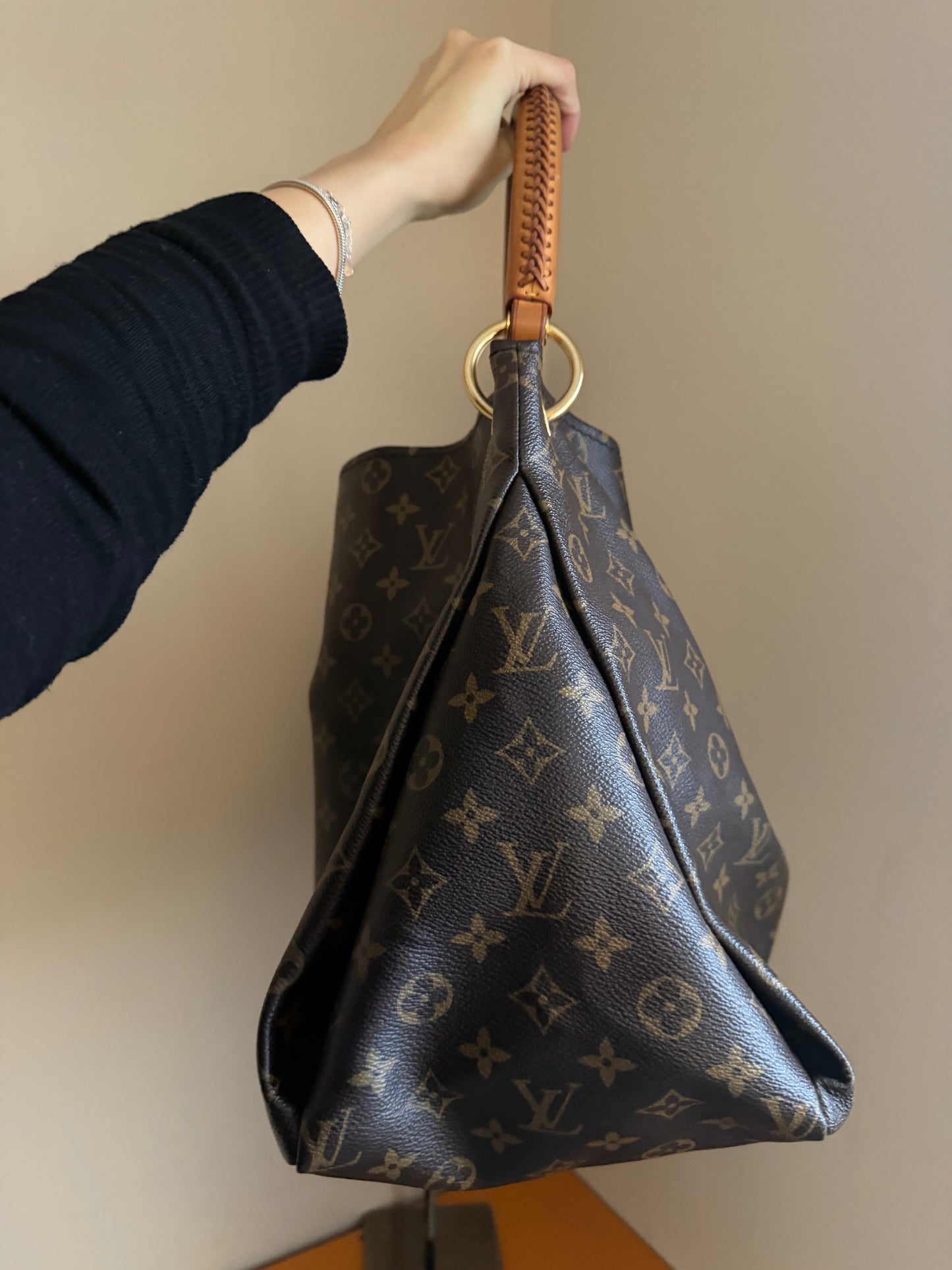 ❗️SOLD❗️Artsy MM monogram