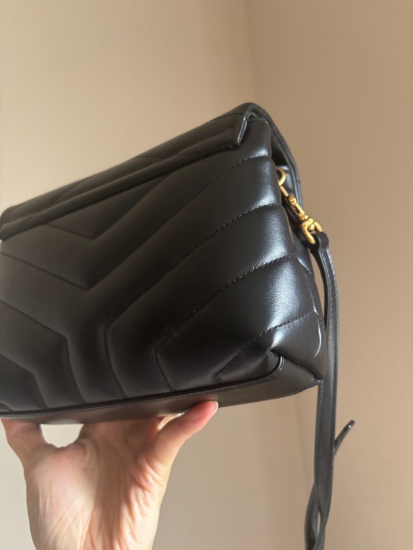 ❗️SOLD❗️Black Lou Toy Bag GHW (like new)