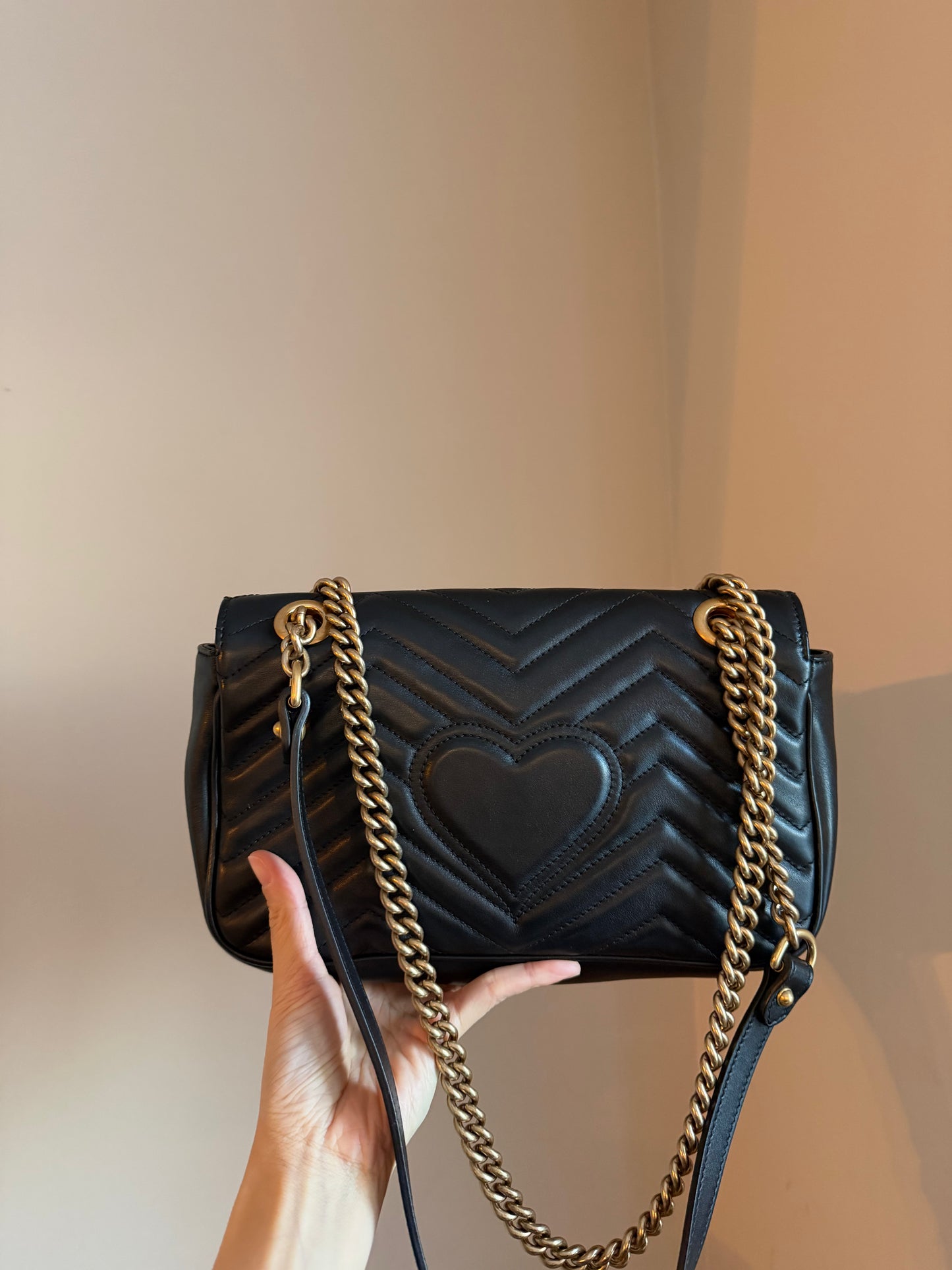❗️SOLD❗️Black Marmont Small Flap Bag