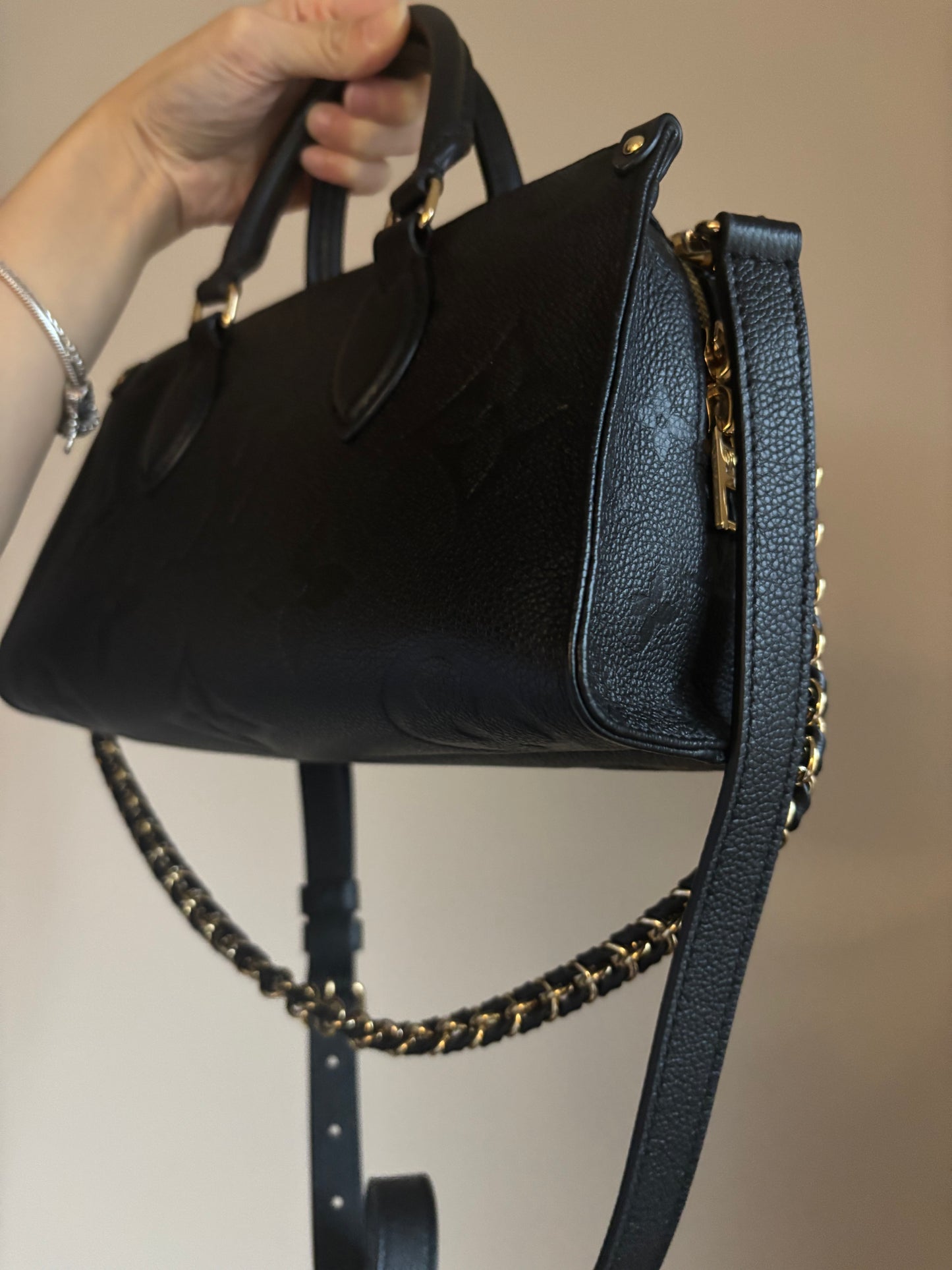 ❗️SOLD❗️ Black Empreinte OnTheGo East West (microchip)