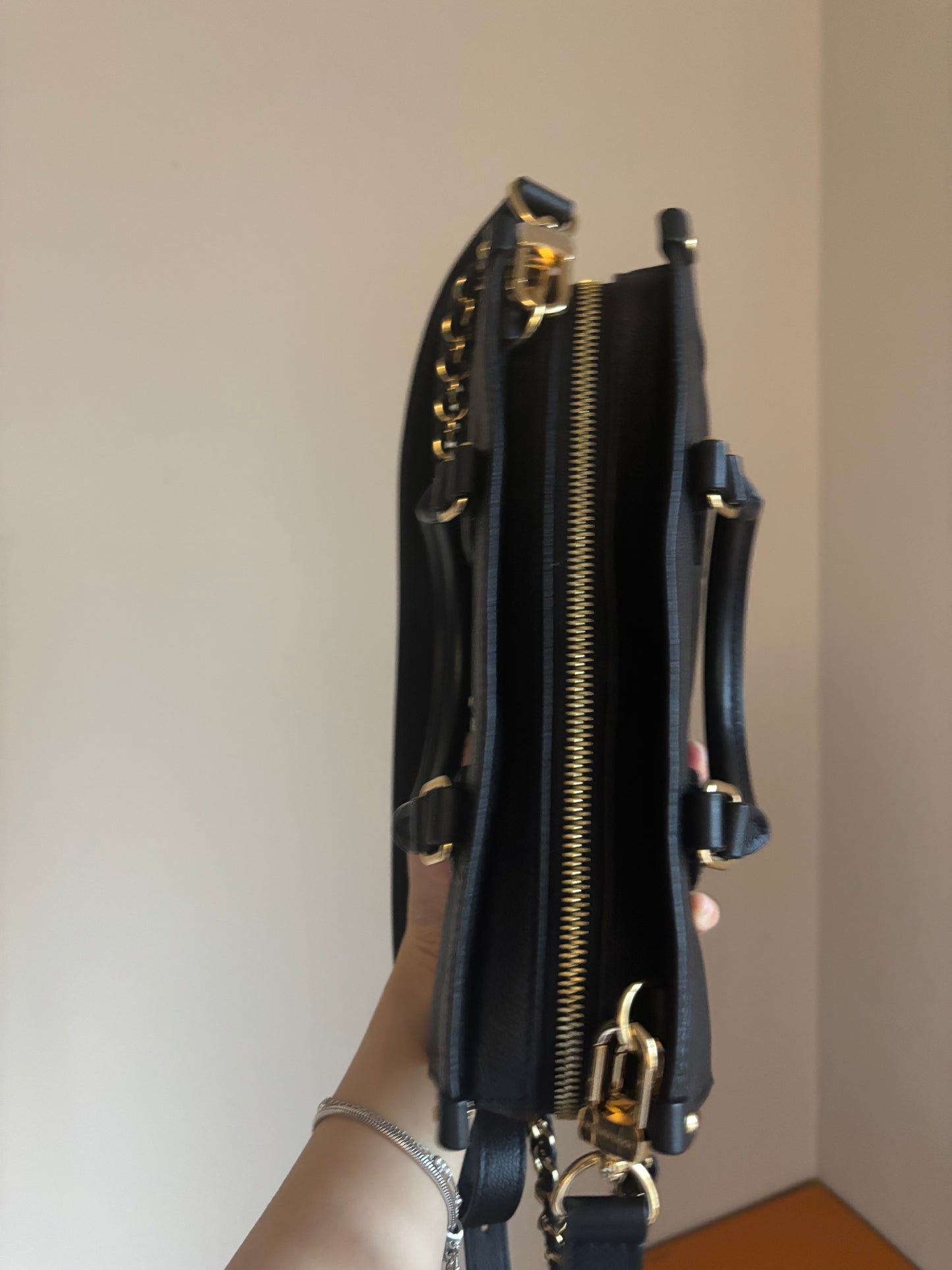 ❗️SOLD❗️ Black Empreinte OnTheGo East West (microchip)