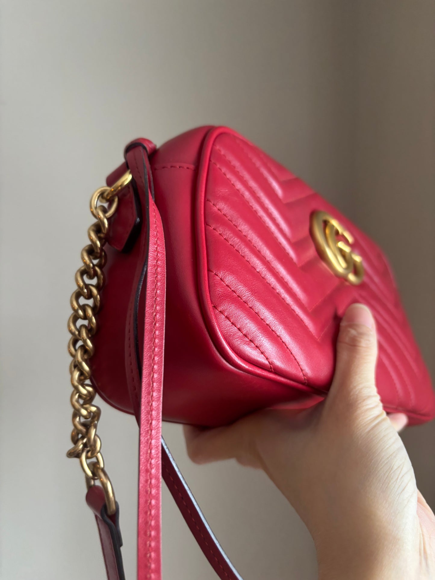 ❗️SOLD❗️Camera Marmont Small Bag in Red