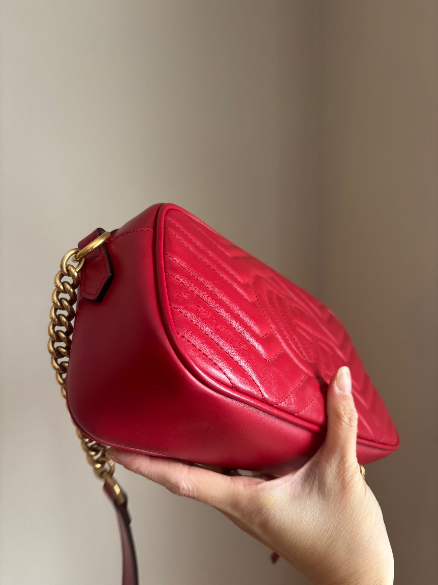 ❗️SOLD❗️Camera Marmont Small Bag in Red