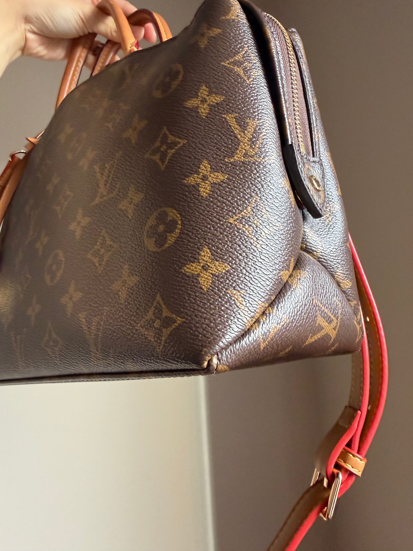 ❗️SOLD❗️Monogram Petit Pallais